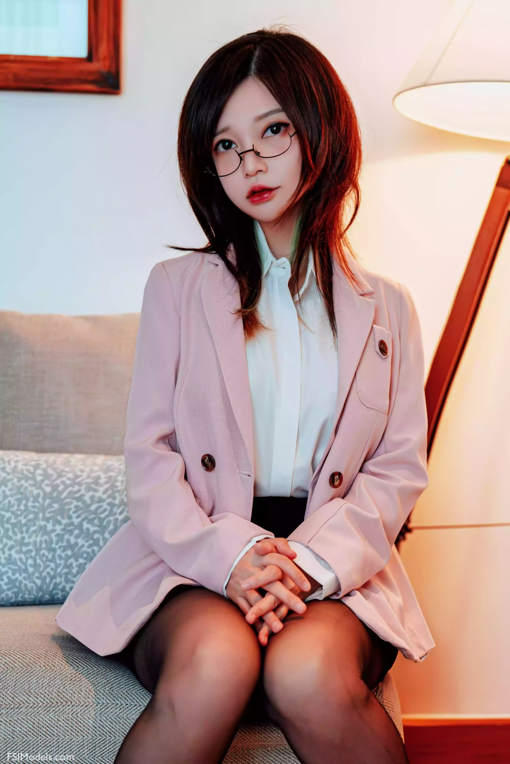 Potato Godzilla – Your New Secretary Cosplay Photos - 4 Potato Godzilla – Your New Secretary Cosplay Photos - 3