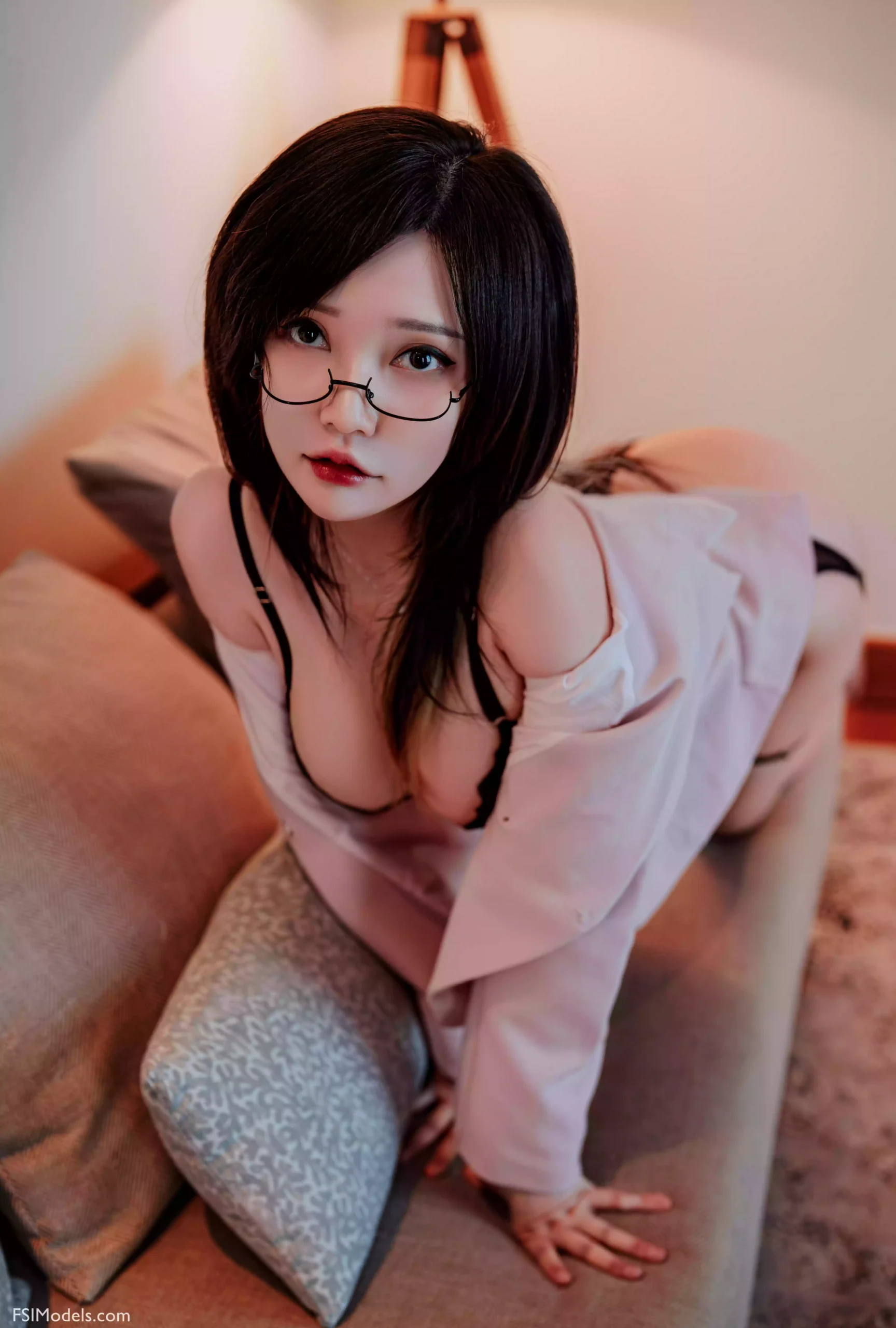 Potato Godzilla – Your New Secretary Cosplay Photos - 48 Potato Godzilla – Your New Secretary Cosplay Photos - 47