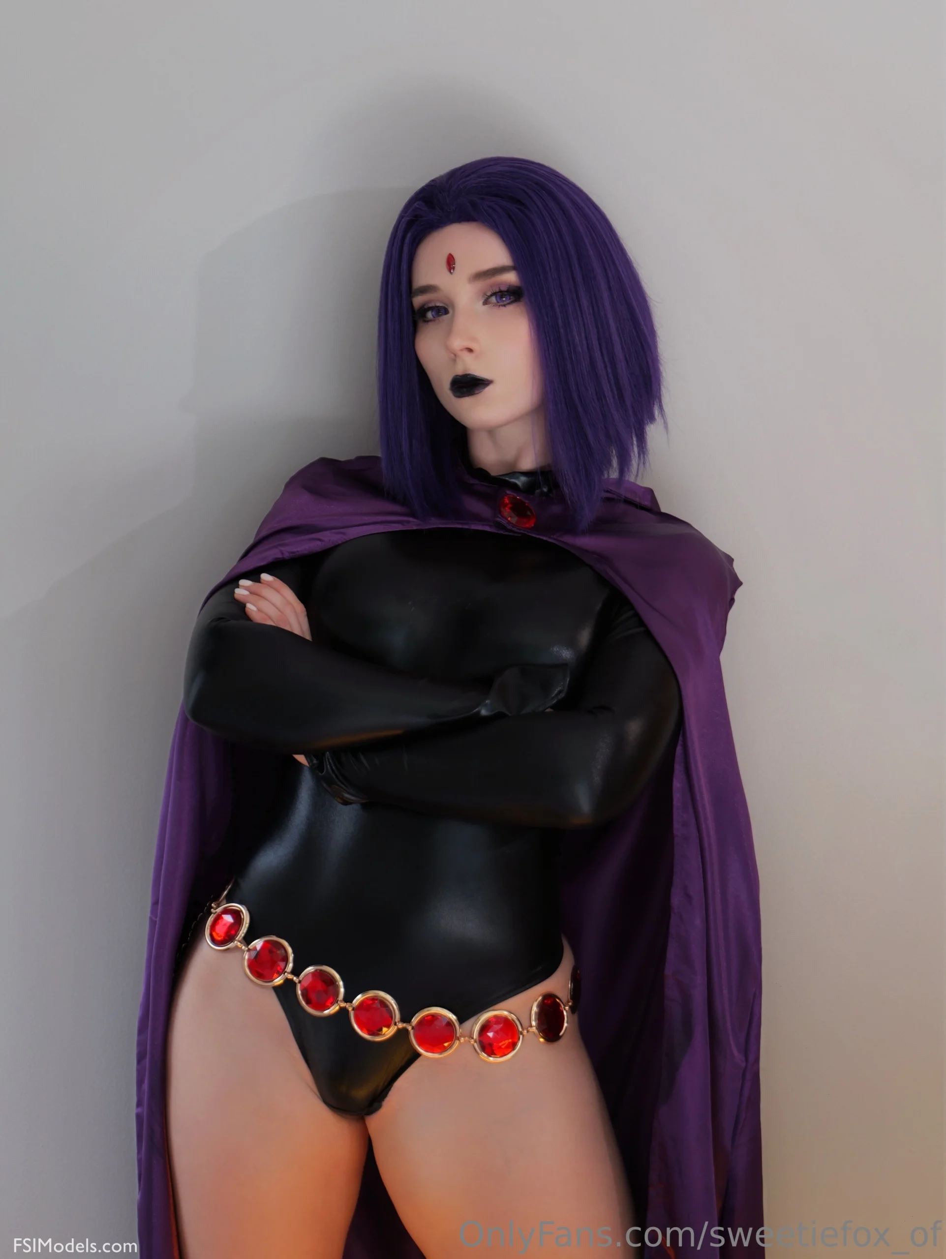 Sweetie Fox - Raven Big Booty Sexy Cosplay Photos - 17