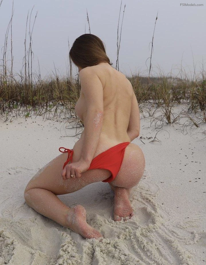 Abby Opel Nude Beach Bikini Strip OnlyFans Set Leaked Photos - 5