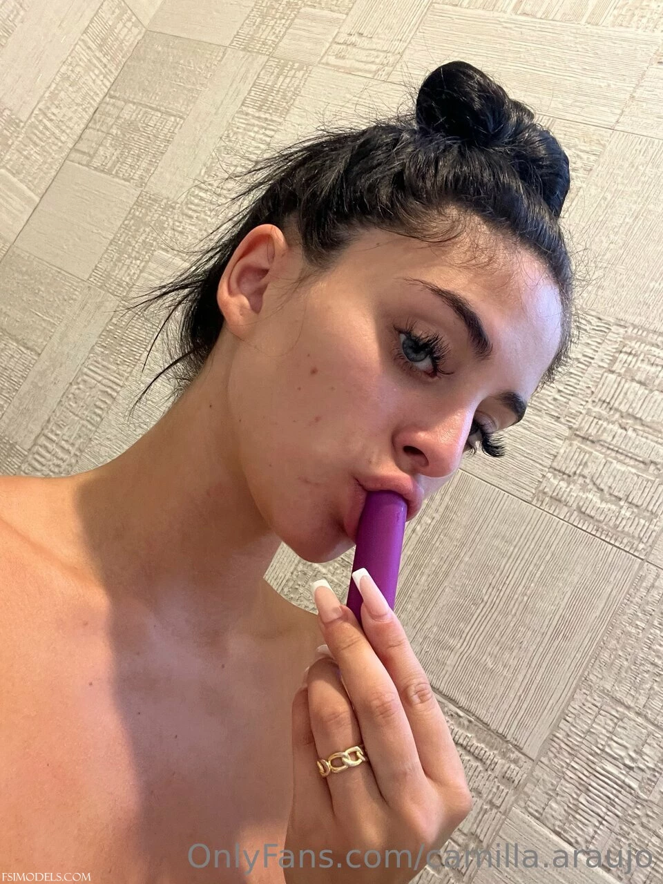 Camilla Araujo Boobs Tease OnlyFans Photos - 22 Camilla Araujo Boobs Tease OnlyFans Photos - 21