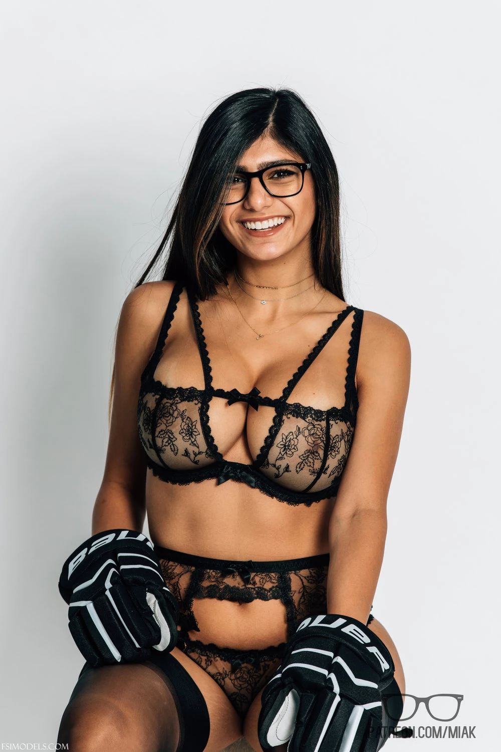 Mia Khalifa Black Lingerie Belly Dance Leaked Photoshoot - 28 Mia Khalifa Black Lingerie Belly Dance Leaked Photoshoot - 27