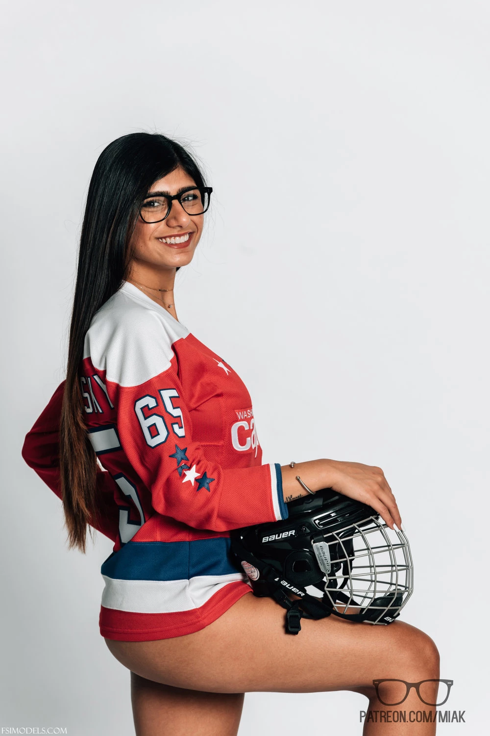 Mia Khalifa Sexy Red Jacket Sports Photoshoot Photos - 2 Mia Khalifa Sexy Red Jacket Sports Photoshoot Photos - 1