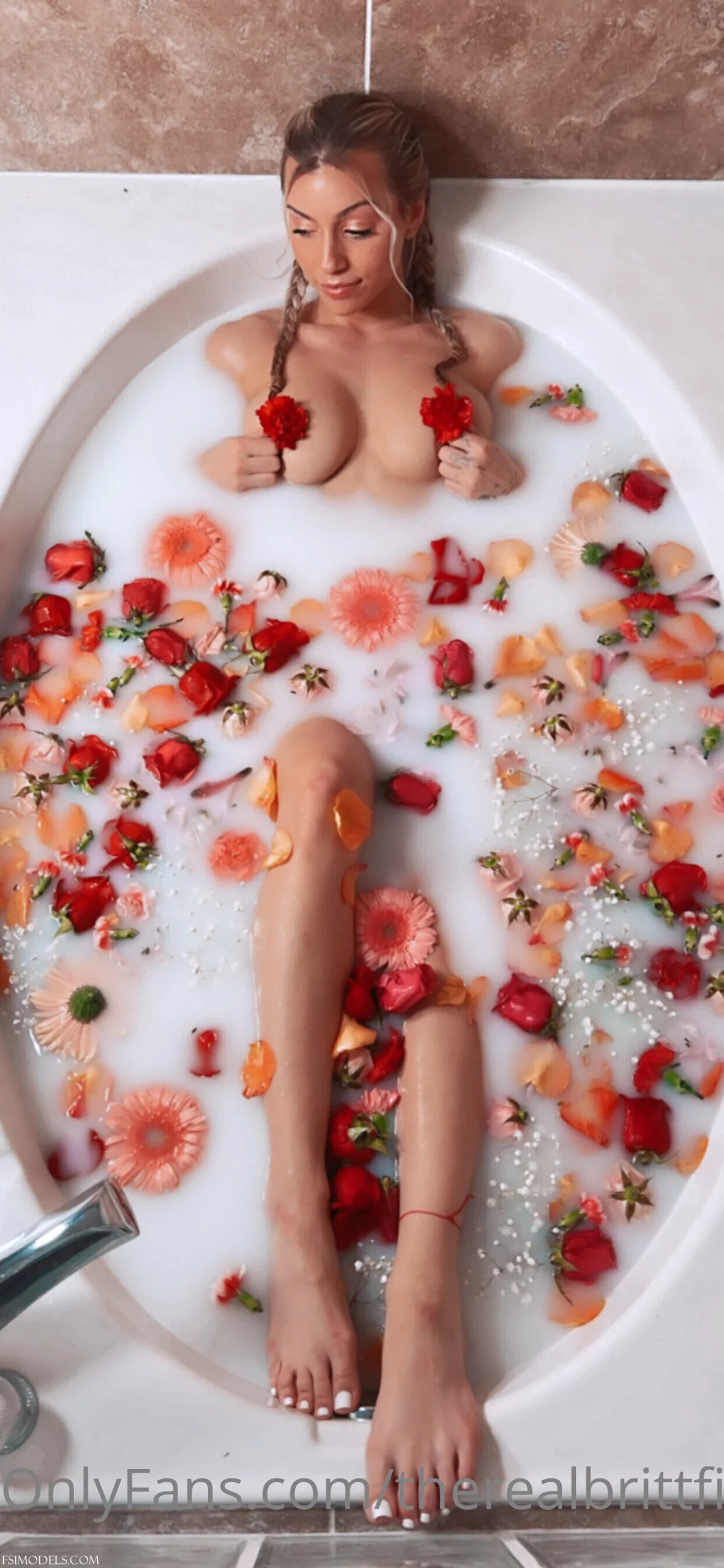 TherealBrittFit OnlyFans Nude Pool Photos - 13