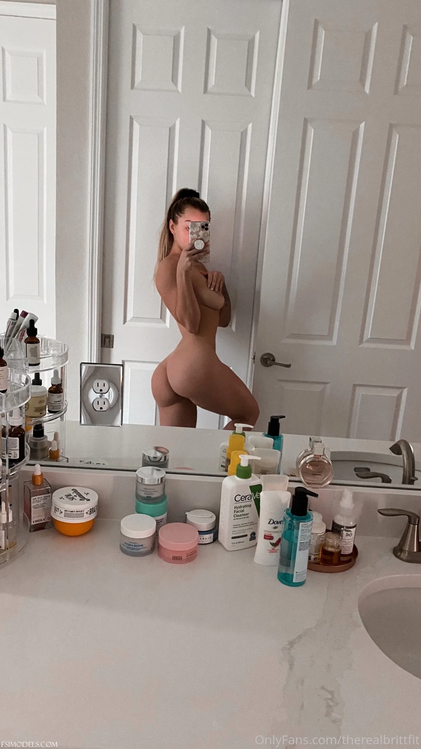 TherealBrittFit Teasing Mirror Onlyfans Selfies - 86 TherealBrittFit Teasing Mirror Onlyfans Selfies - 85
