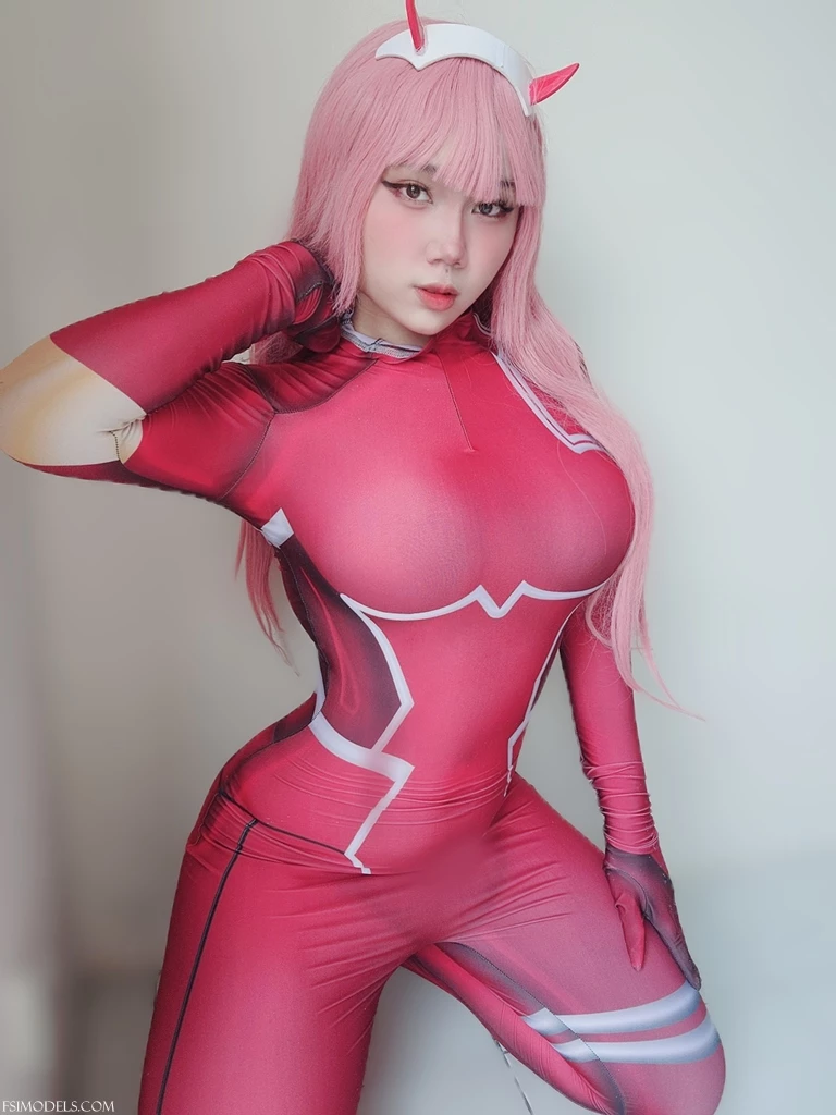 Tsunnyanchan - Zero Two Cosplay Set Photos - 6 Tsunnyanchan - Zero Two Cosplay Set Photos - 5