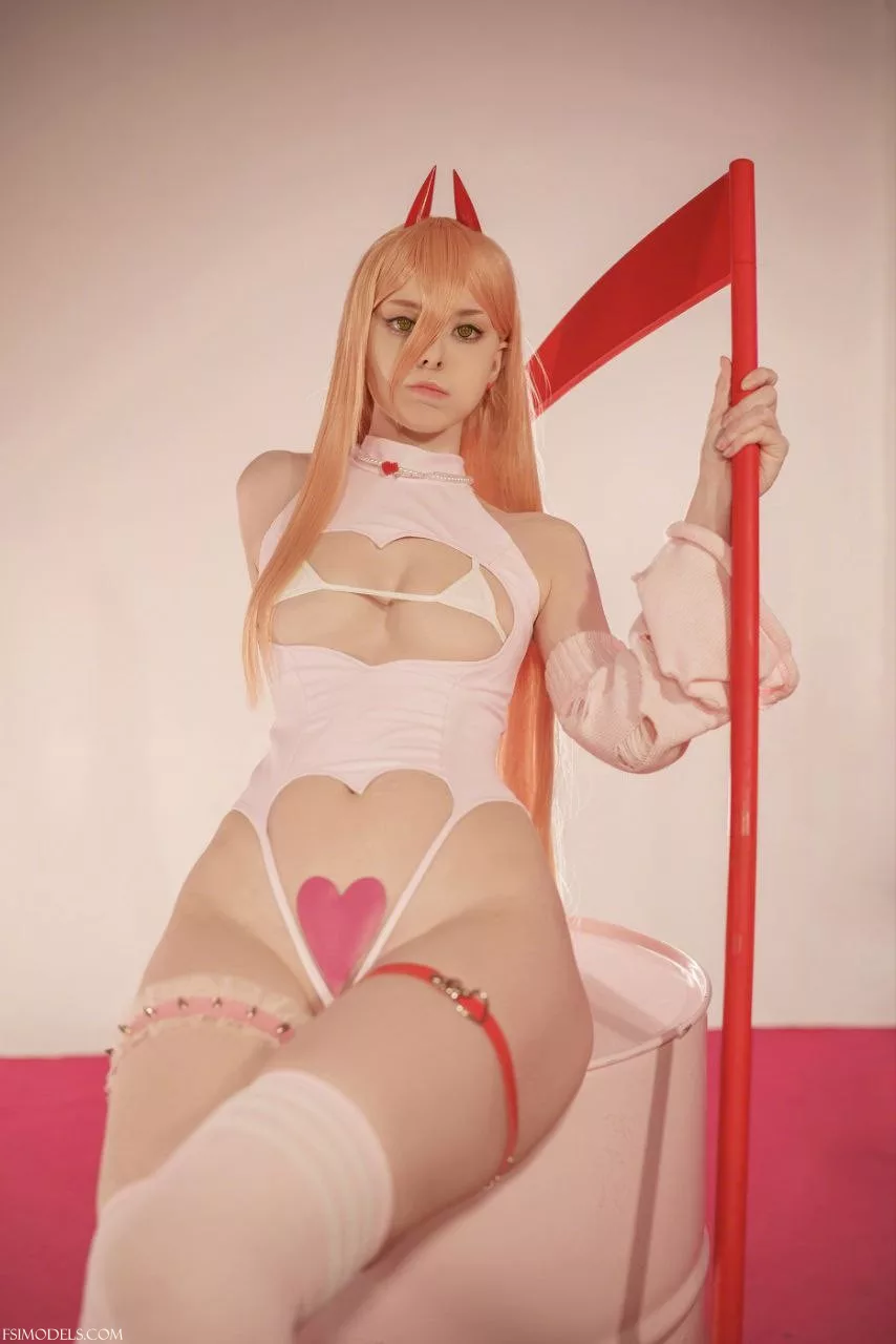 Vinnegal Nude Pink Pussy Heart Bodysuit Cosplay Photos - 18 Vinnegal Nude Pink Pussy Heart Bodysuit Cosplay Photos - 17