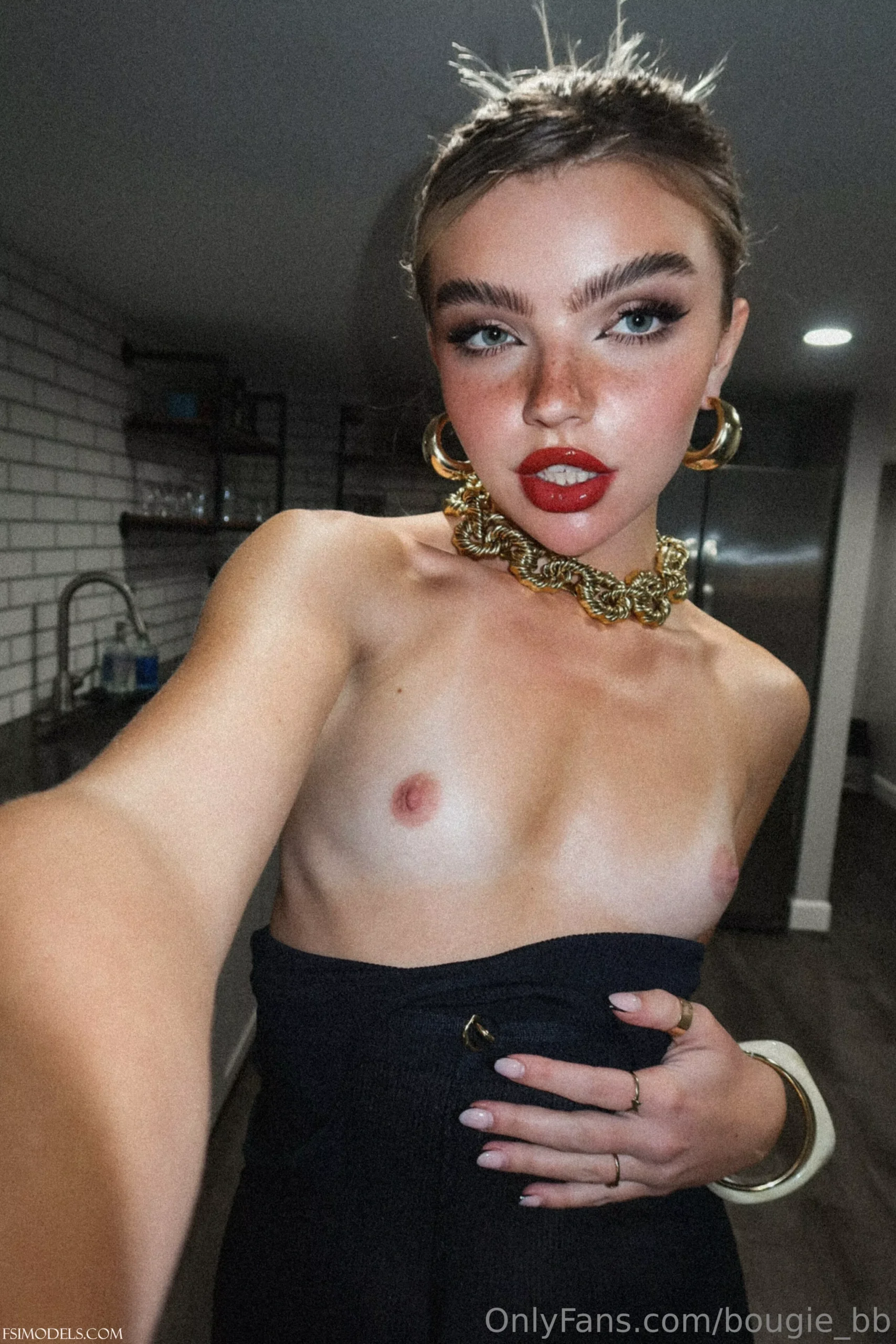 Briebellee Nude Black Dress OnlyFans Set Photos - 7