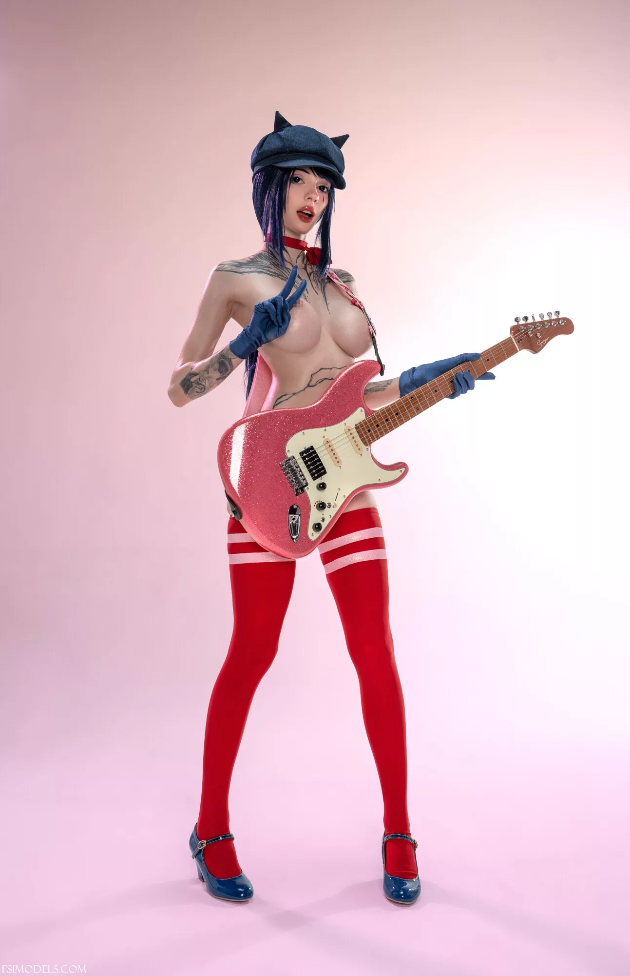 Xenon Nude Red Bikini Cosplay Photos - 19