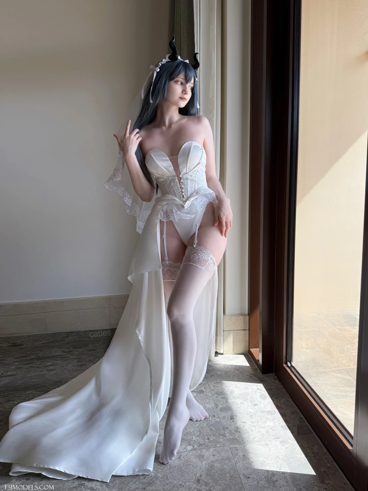 Caties OnlyFans Wedding Dress Nude Tease Cosplay - 15
