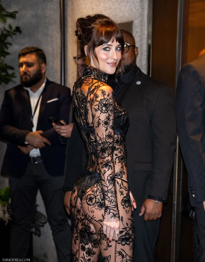 Dakota Johnson's Daring Gucci Gown Set - 53
