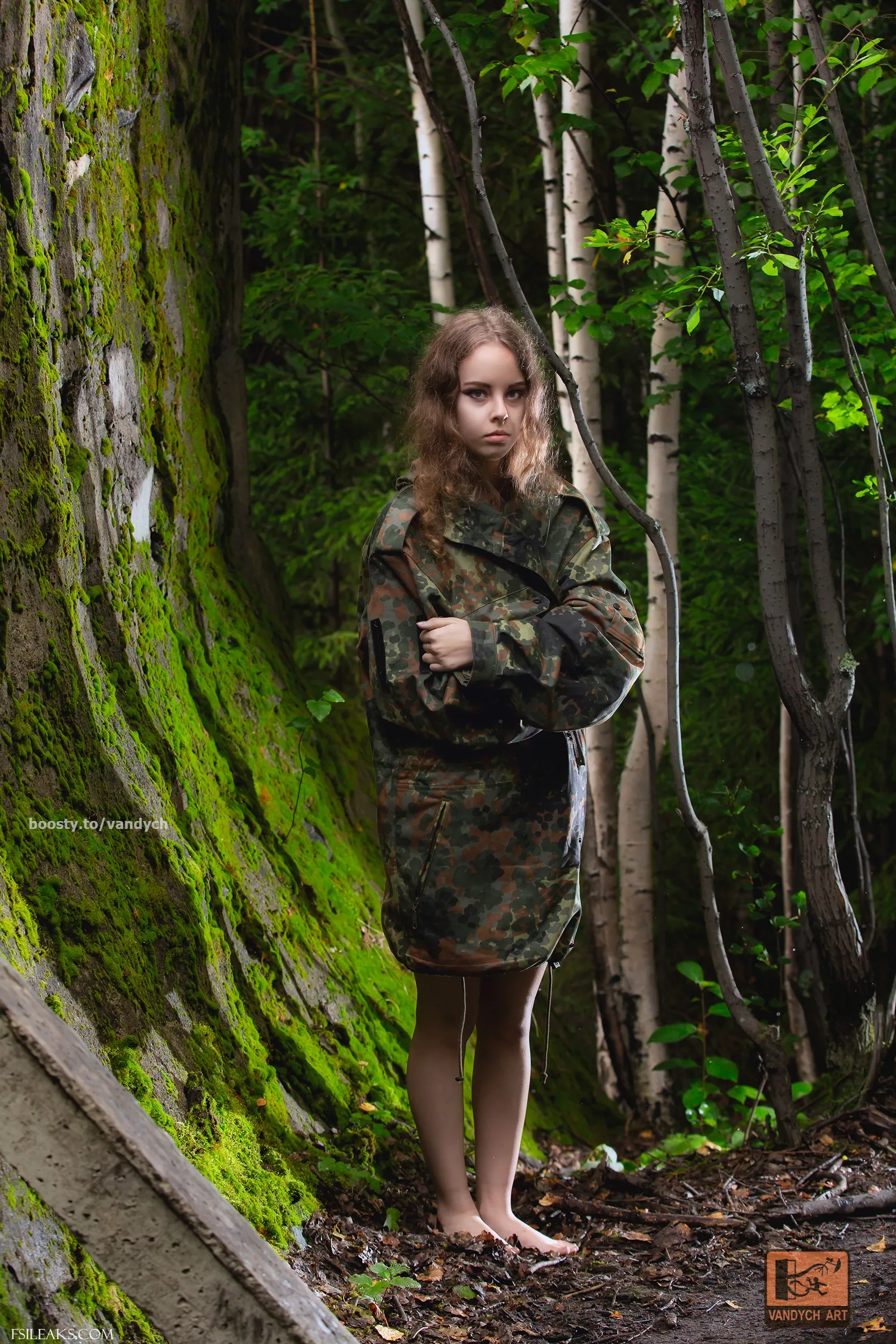 Helly Valentine OnlyFans Greenwall Outdoor Nude Set - 2 Helly Valentine OnlyFans Greenwall Outdoor Nude Set - 1