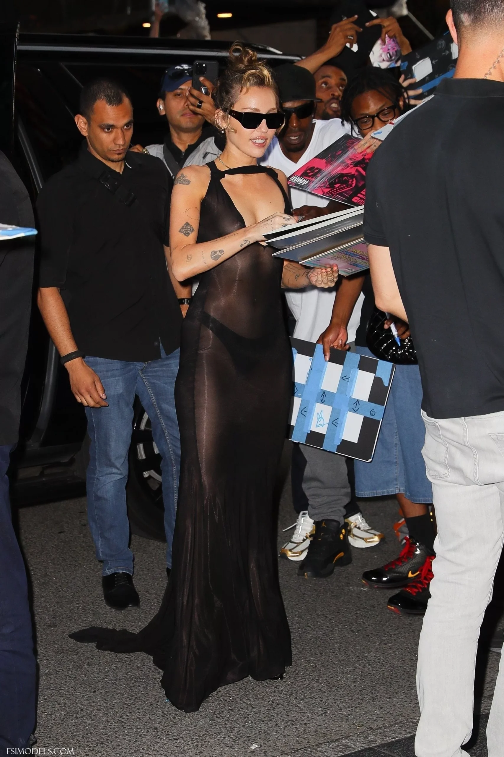 Miley Cyrus Braless NYC Hotel Outdoor Photos - 11