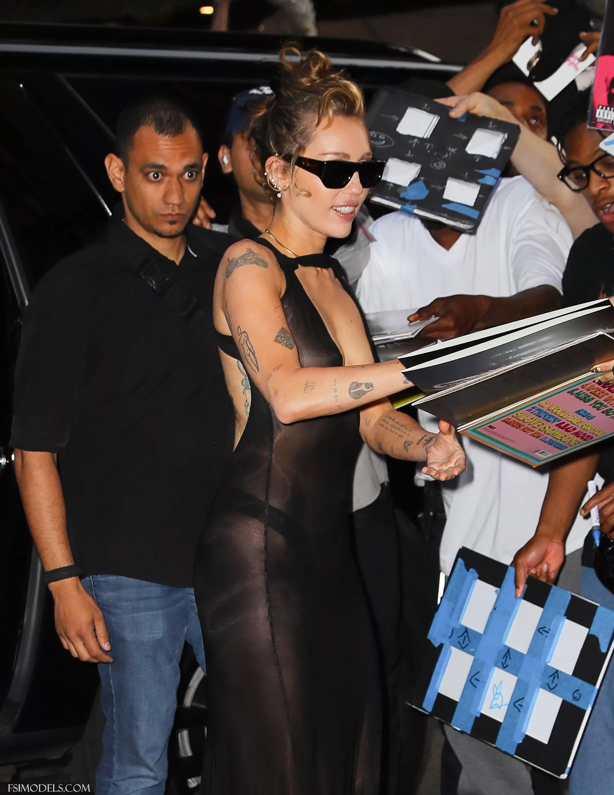 Miley Cyrus Braless NYC Hotel Outdoor Photos - 51