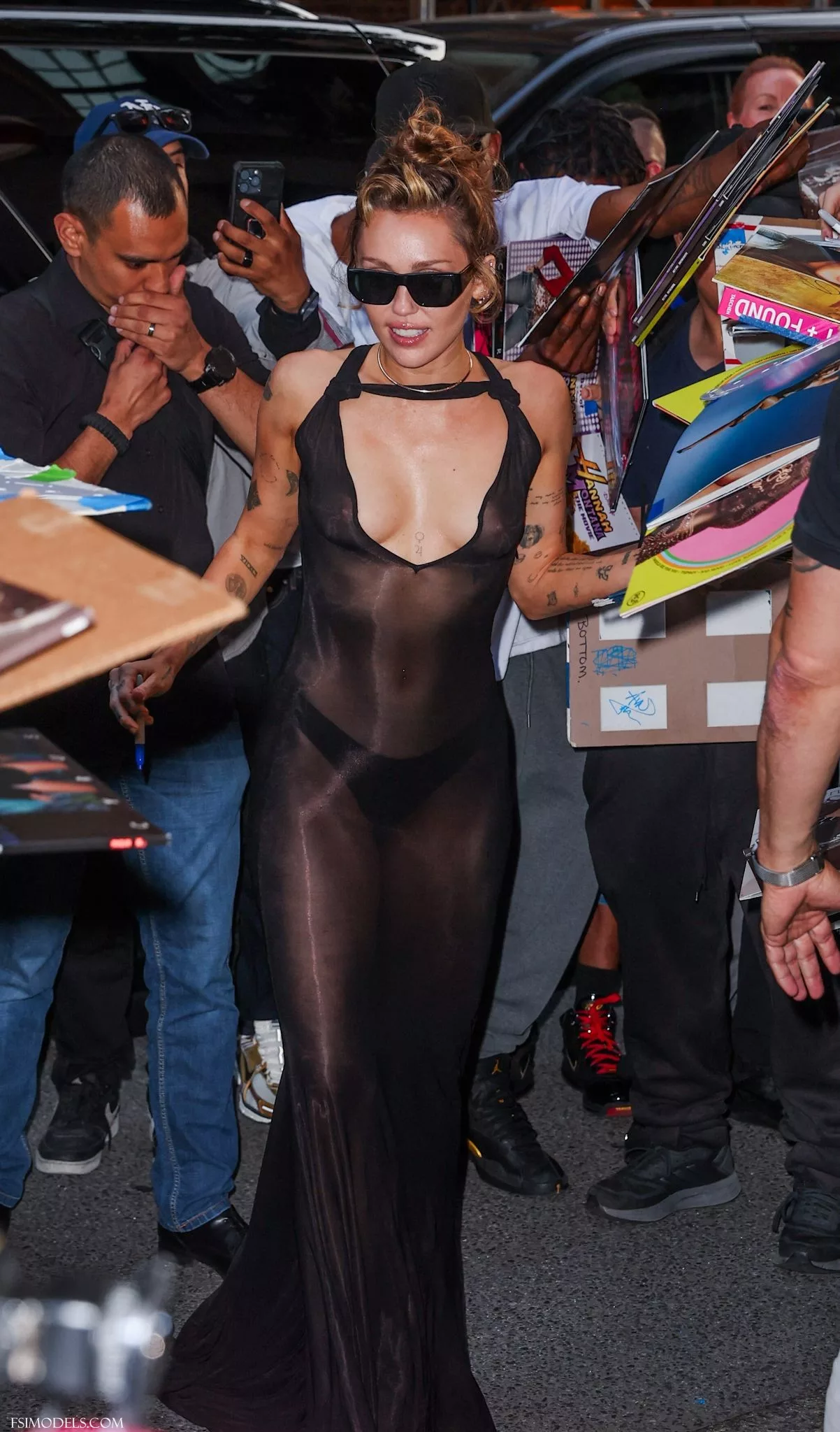 Miley Cyrus Braless NYC Hotel Outdoor Photos - 61