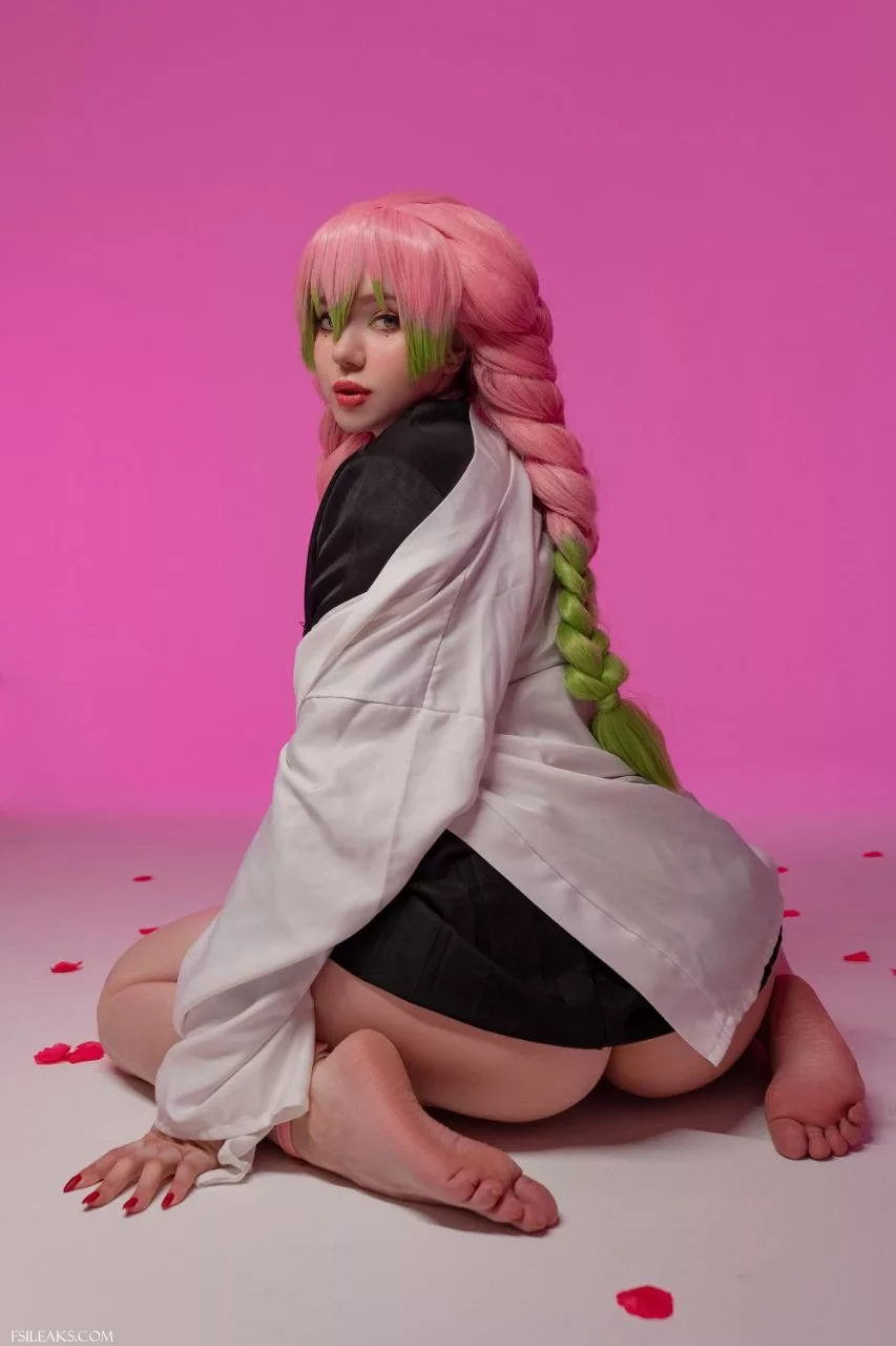 Alina Becker OnlyFans Mitsuri Kanroji Cosplay Set - 35