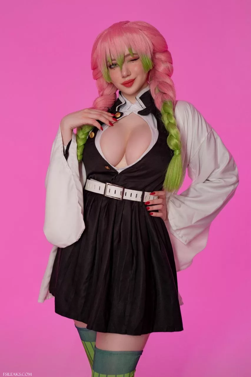 Alina Becker OnlyFans Mitsuri Kanroji Cosplay Set - 51