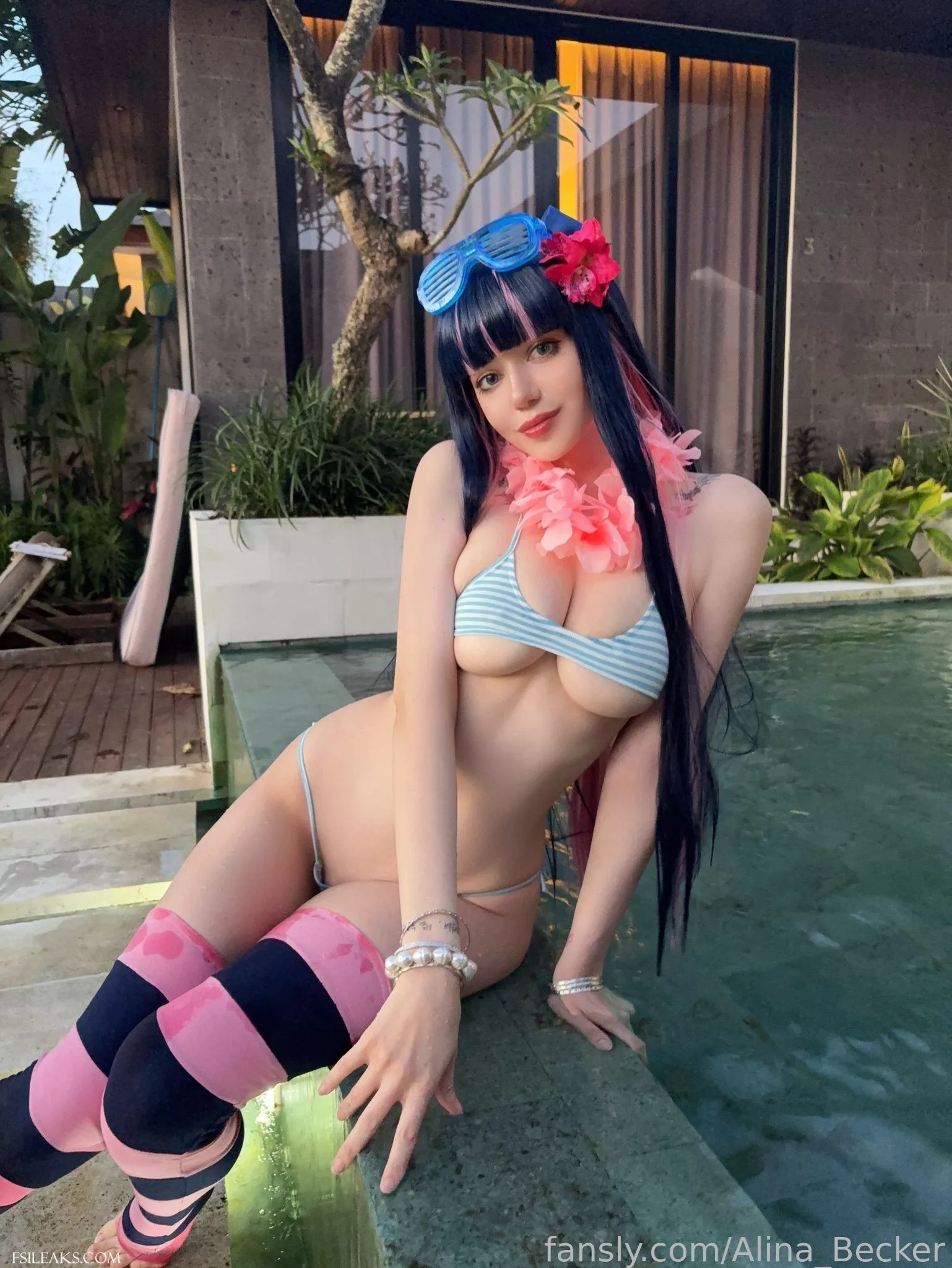 Alina Becker OnlyFans Outdoor Bikini Nude Set - 8 Alina Becker OnlyFans Outdoor Bikini Nude Set - 7