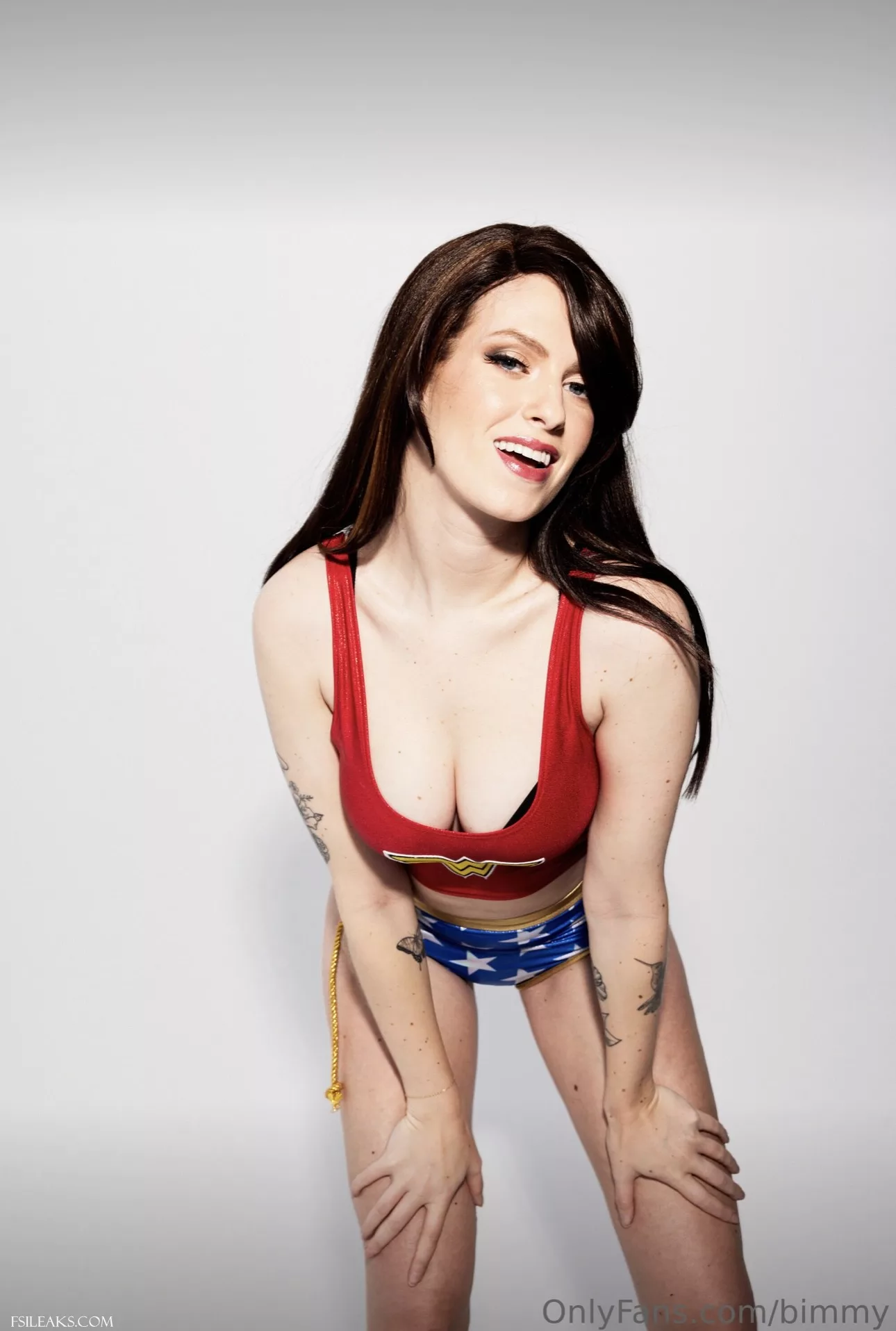 Barbara Dunkelman OnlyFans Wonder Woman Cosplay Set - 16 Barbara Dunkelman OnlyFans Wonder Woman Cosplay Set - 15