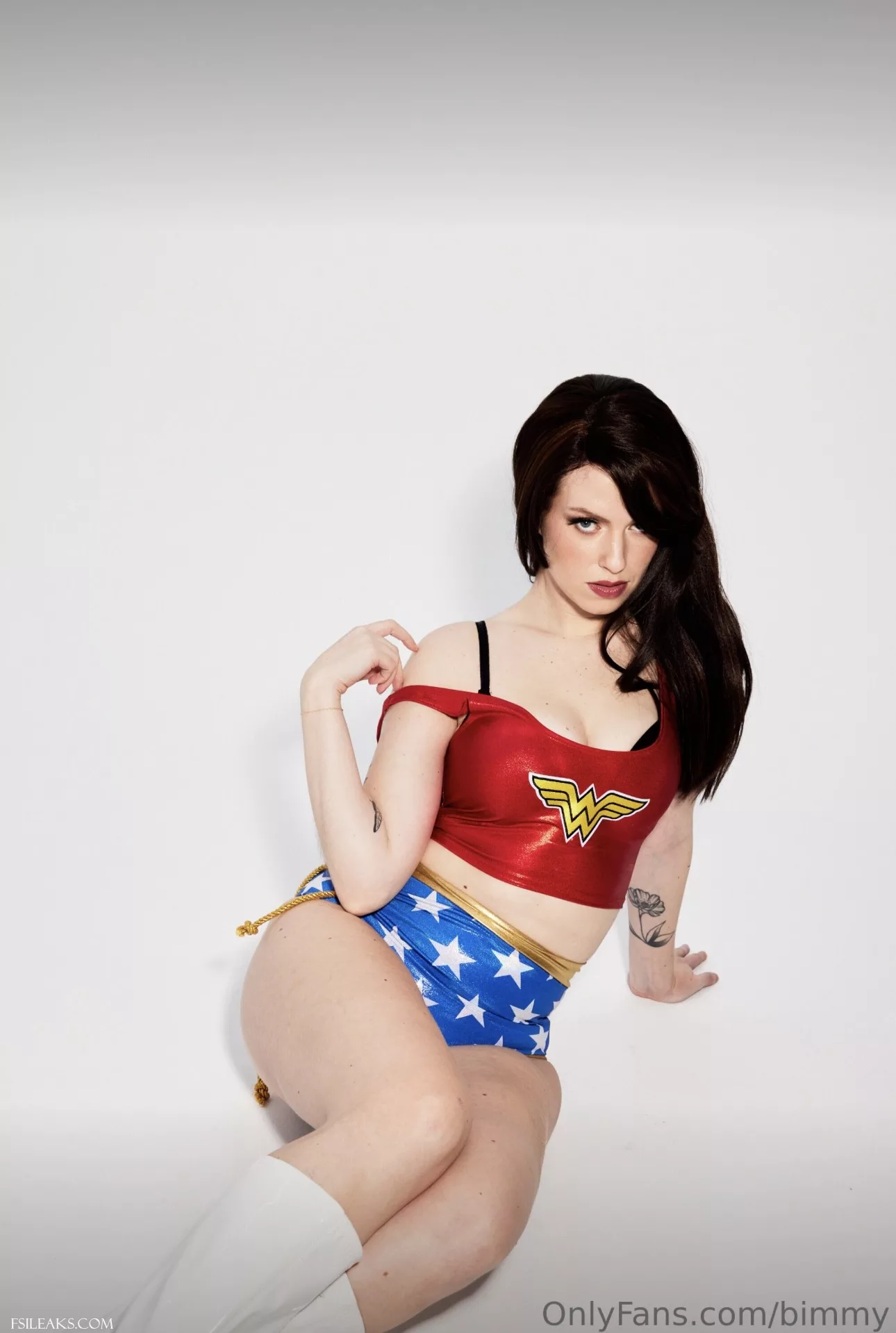 Barbara Dunkelman OnlyFans Wonder Woman Cosplay Set - 20 Barbara Dunkelman OnlyFans Wonder Woman Cosplay Set - 19
