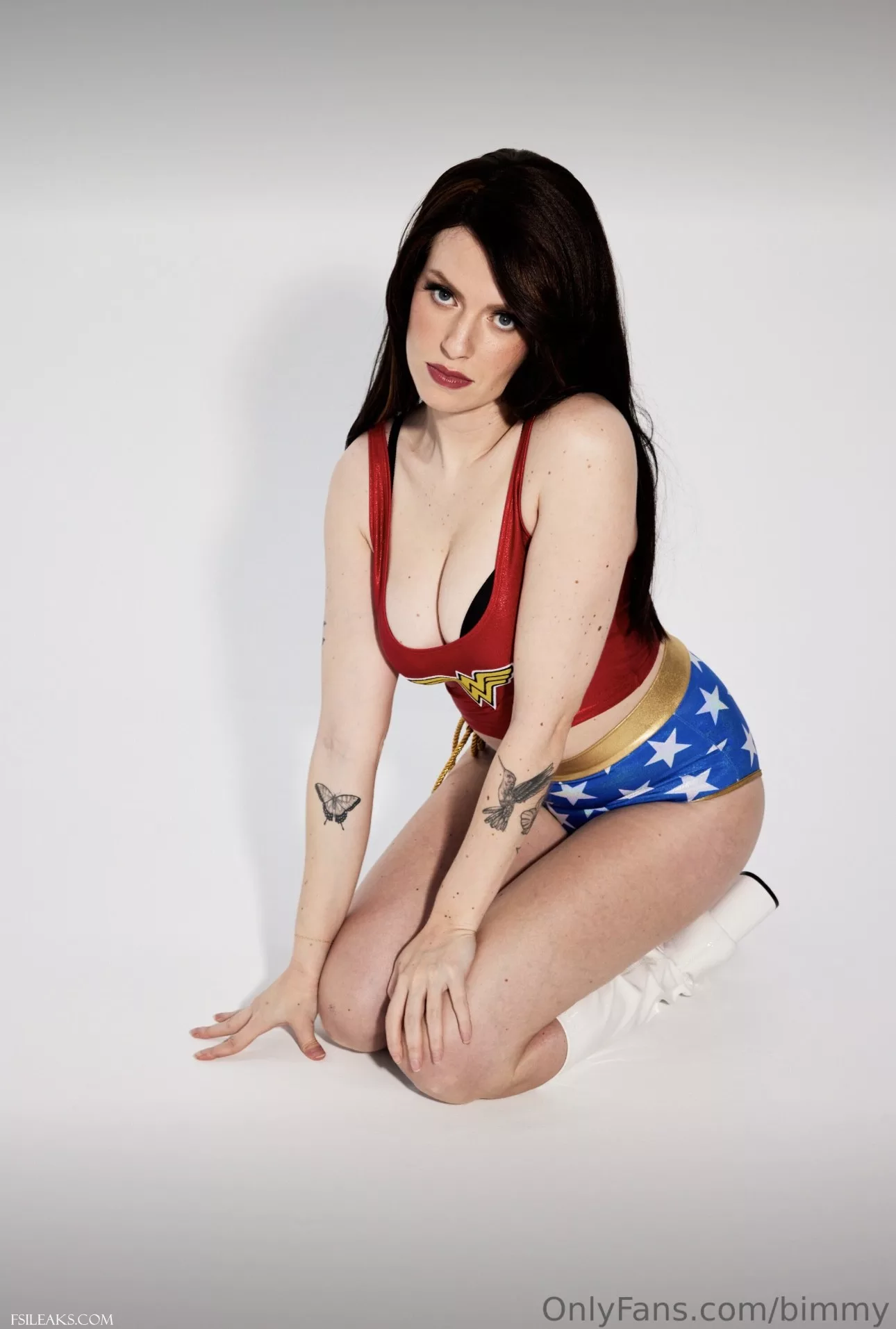 Barbara Dunkelman OnlyFans Wonder Woman Cosplay Set - 22 Barbara Dunkelman OnlyFans Wonder Woman Cosplay Set - 21