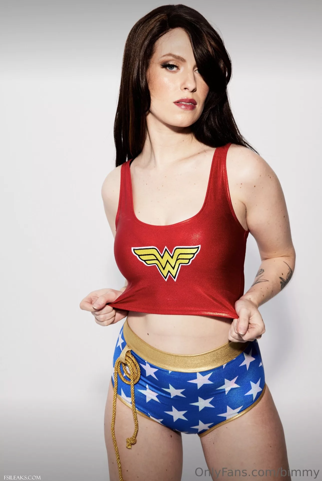 Barbara Dunkelman OnlyFans Wonder Woman Cosplay Set - 28 Barbara Dunkelman OnlyFans Wonder Woman Cosplay Set - 27