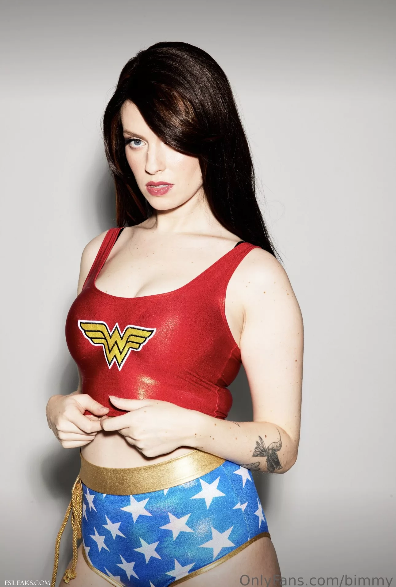 Barbara Dunkelman OnlyFans Wonder Woman Cosplay Set - 60 Barbara Dunkelman OnlyFans Wonder Woman Cosplay Set - 59