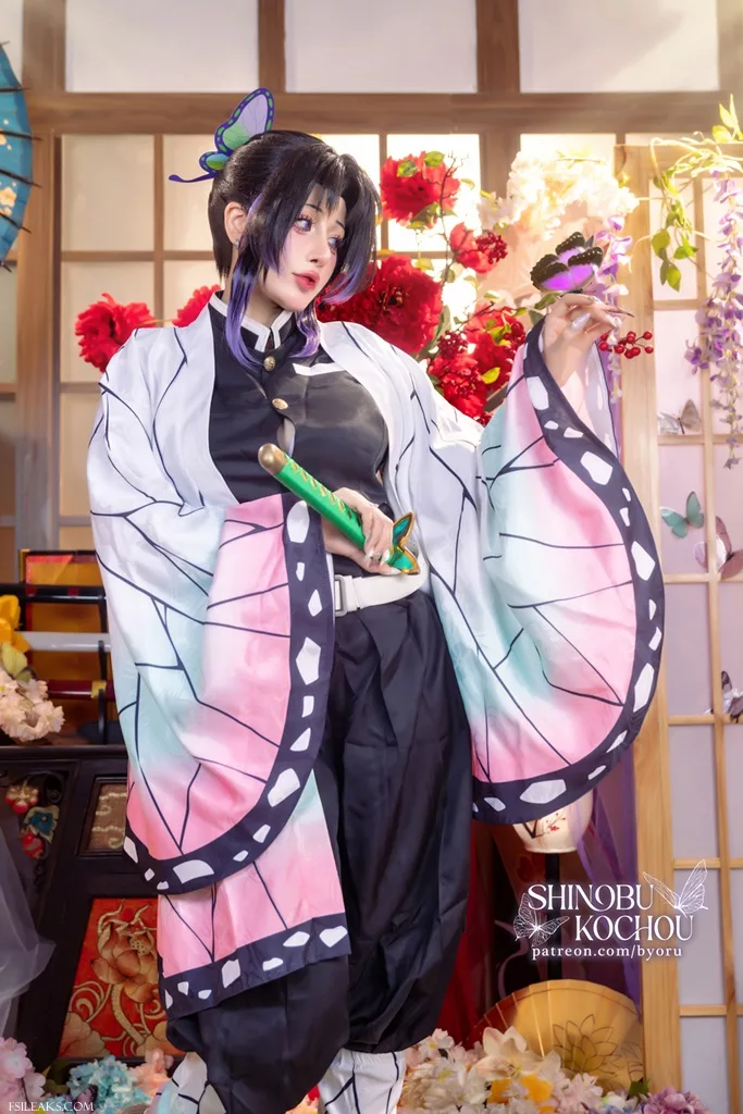 Byoru Patreon Shinobu Kocho Cosplay Set - 8 Byoru Patreon Shinobu Kocho Cosplay Set - 7