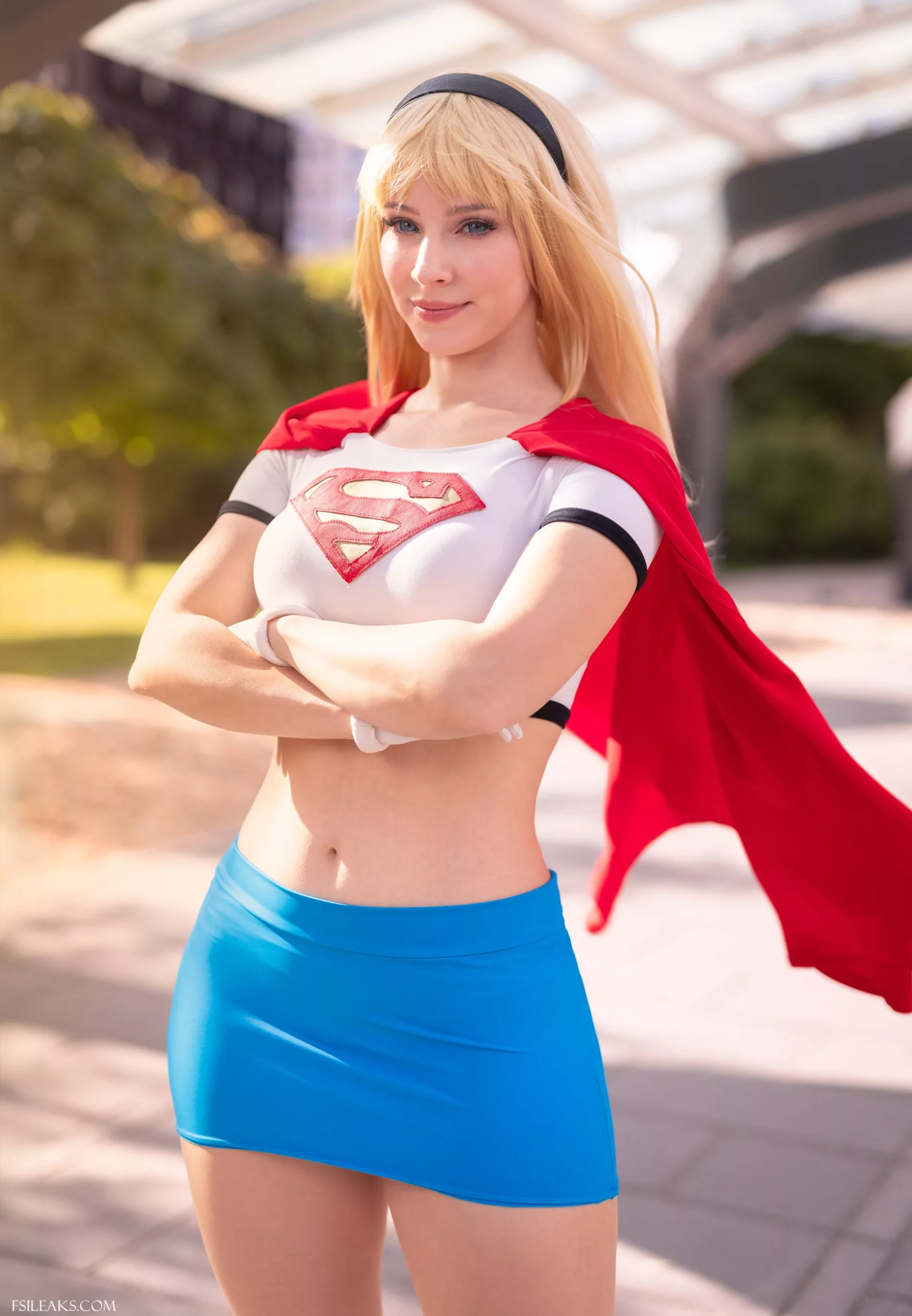 Enji Night OnlyFans Supergirl Cosplay Set - 4 Enji Night OnlyFans Supergirl Cosplay Set - 3