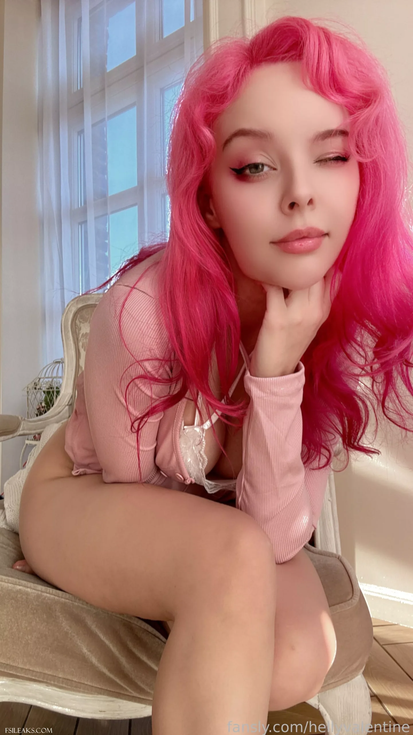 Helly Valentine OnlyFans Cropped Cardigans Tease Set - 63