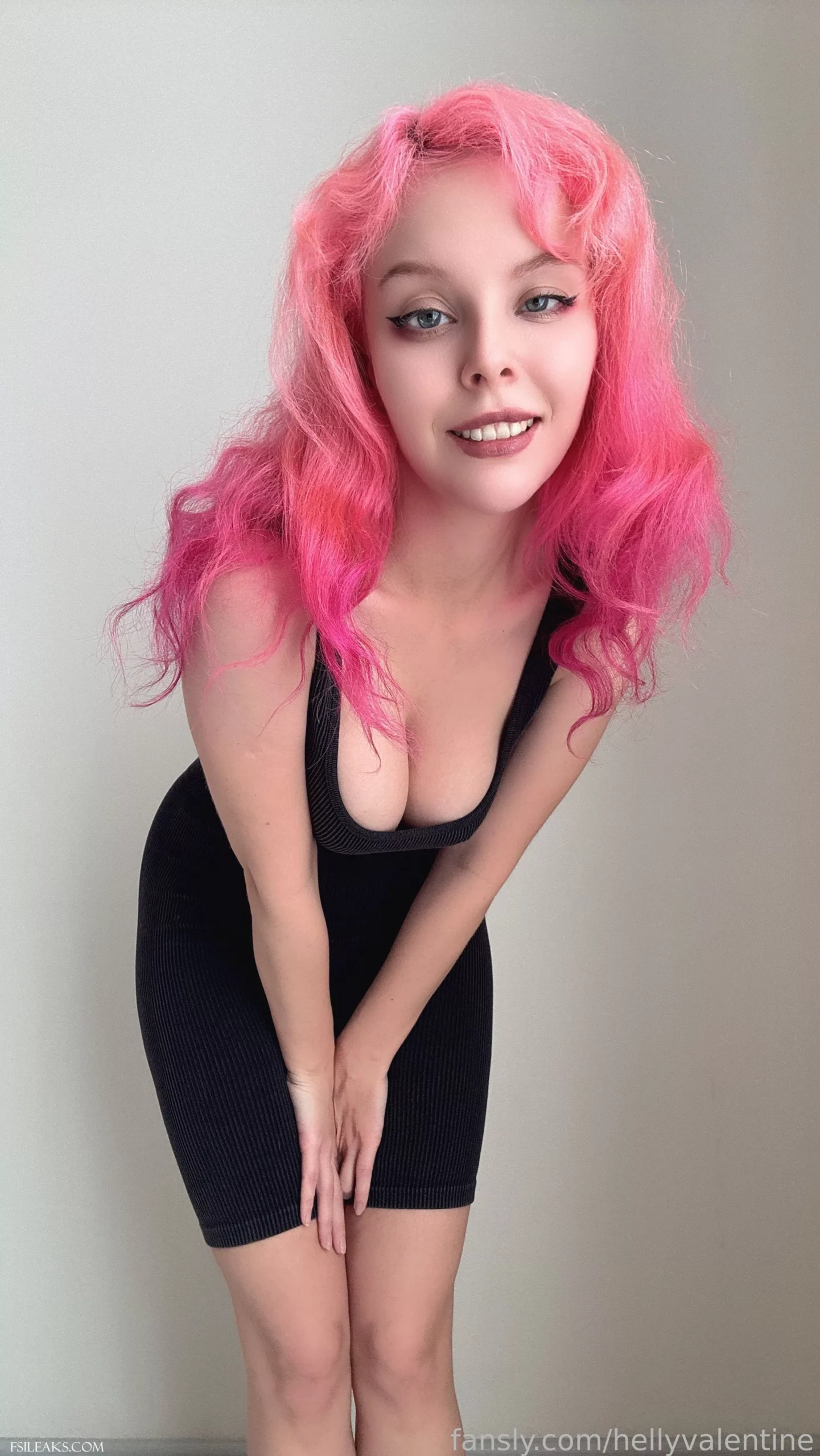 Helly Valentine OnlyFans Gym Girlfriend Cospaly Set - 36 Helly Valentine OnlyFans Gym Girlfriend Cospaly Set - 35