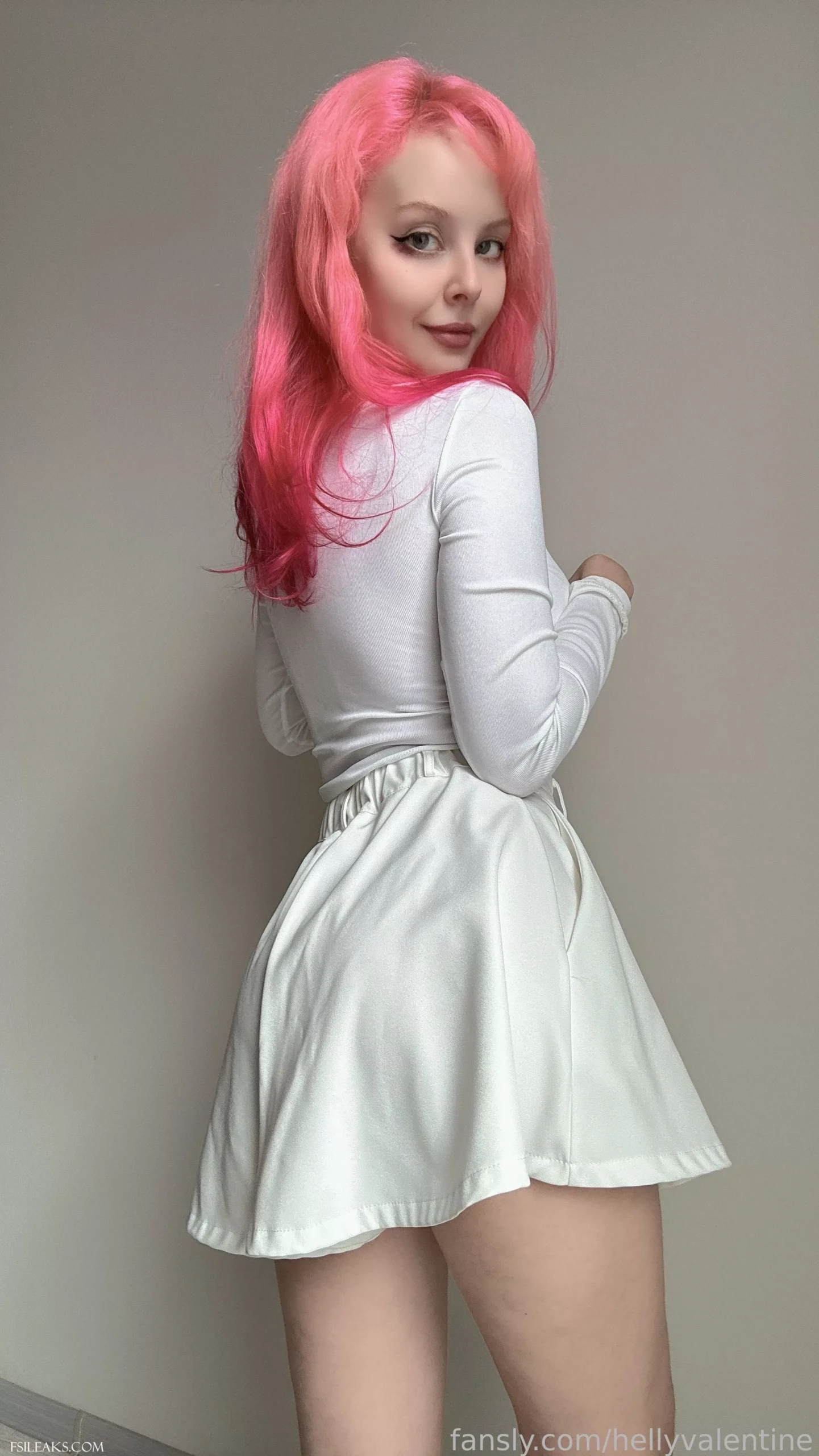 Helly Valentine OnlyFans White Short Skirts Set - 74 Helly Valentine OnlyFans White Short Skirts Set - 73