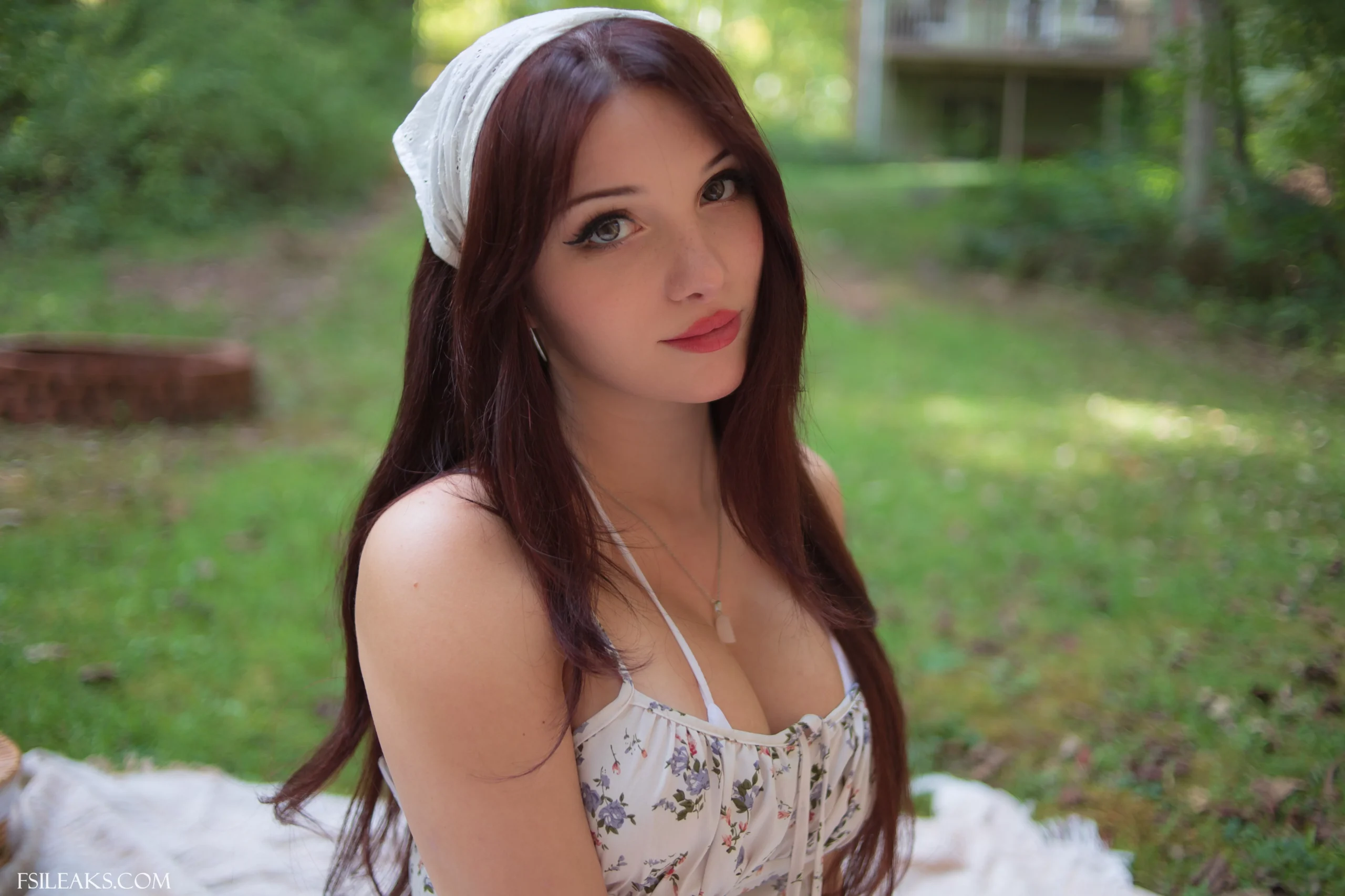 Madison Kate Patreon Outdoor Mini Bikini Set - 6 Madison Kate Patreon Outdoor Mini Bikini Set - 5