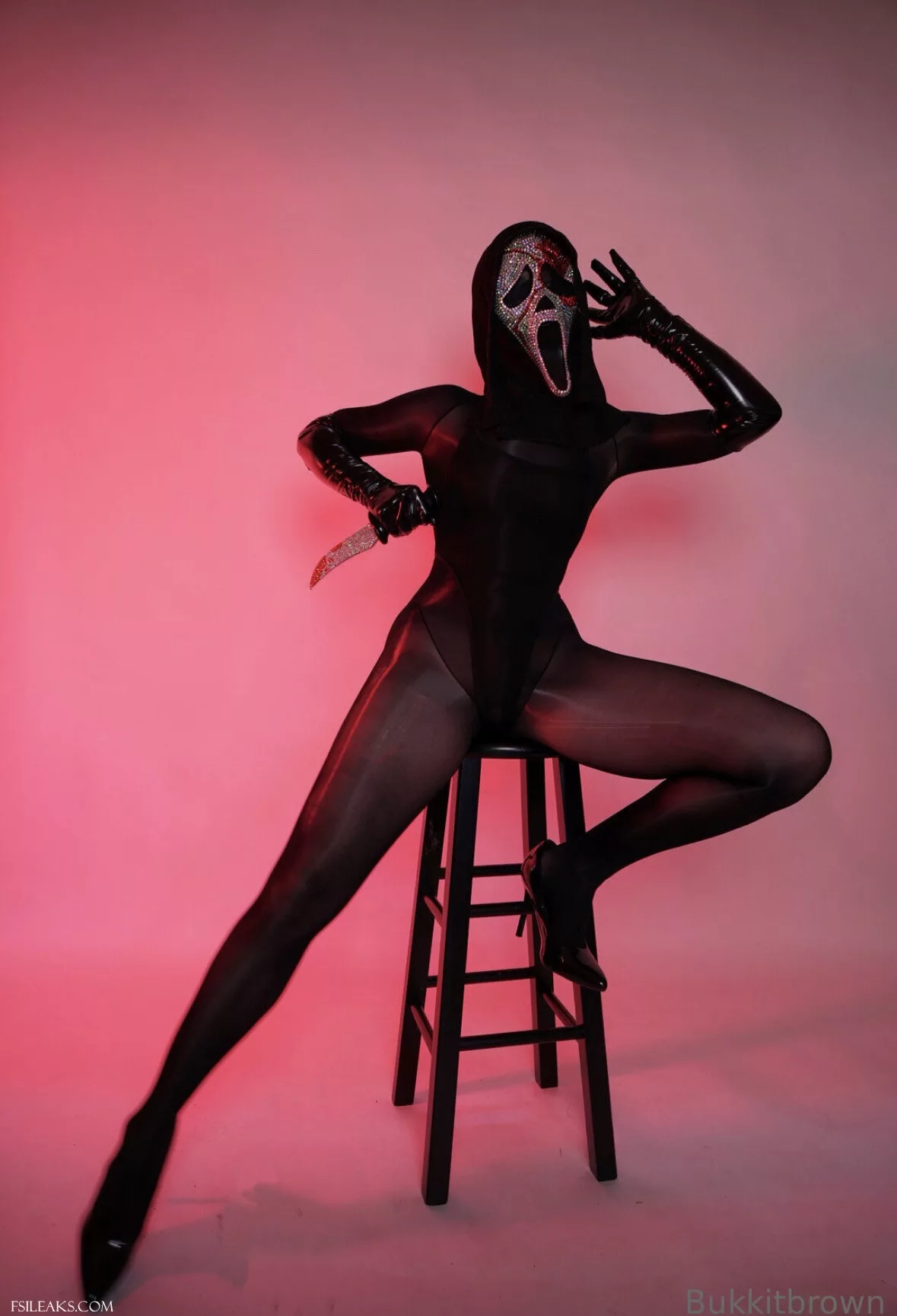 Bukkit Brown Ghostface Horror Cosplay Set - 50 Bukkit Brown Ghostface Horror Cosplay Set - 49