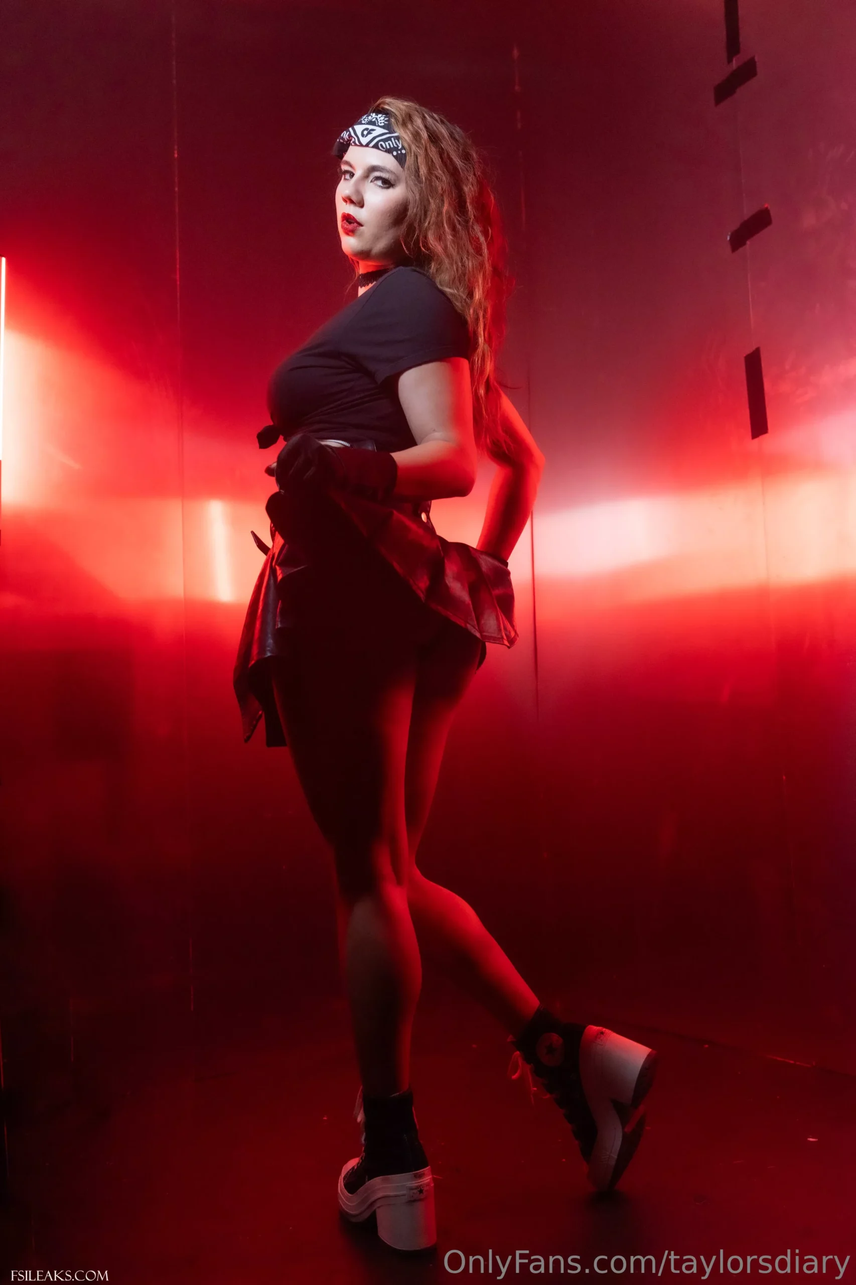 Dare Taylor OnlyFans Team Rocket Grunt Nude Cosplay Set - 17