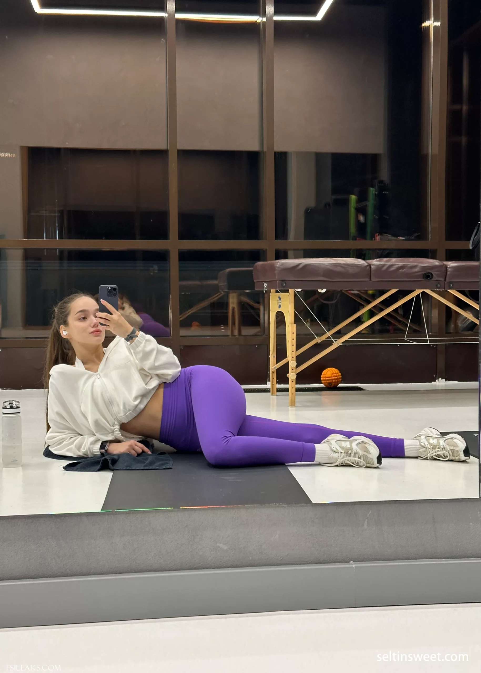 Seltin Sweet OnlyFans Gym Activewear Nude Selfies - 1