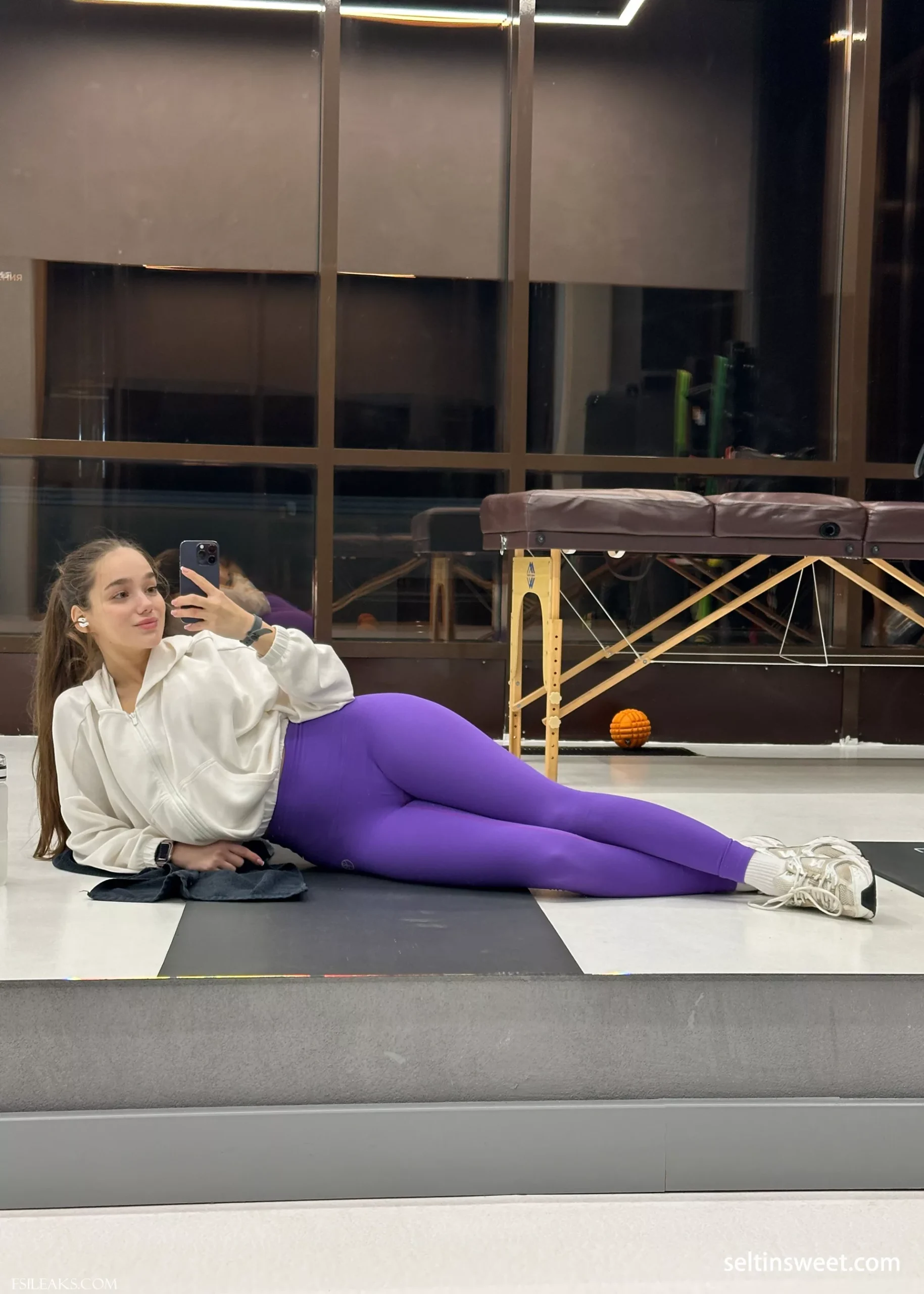 Seltin Sweet OnlyFans Gym Activewear Nude Selfies - 17