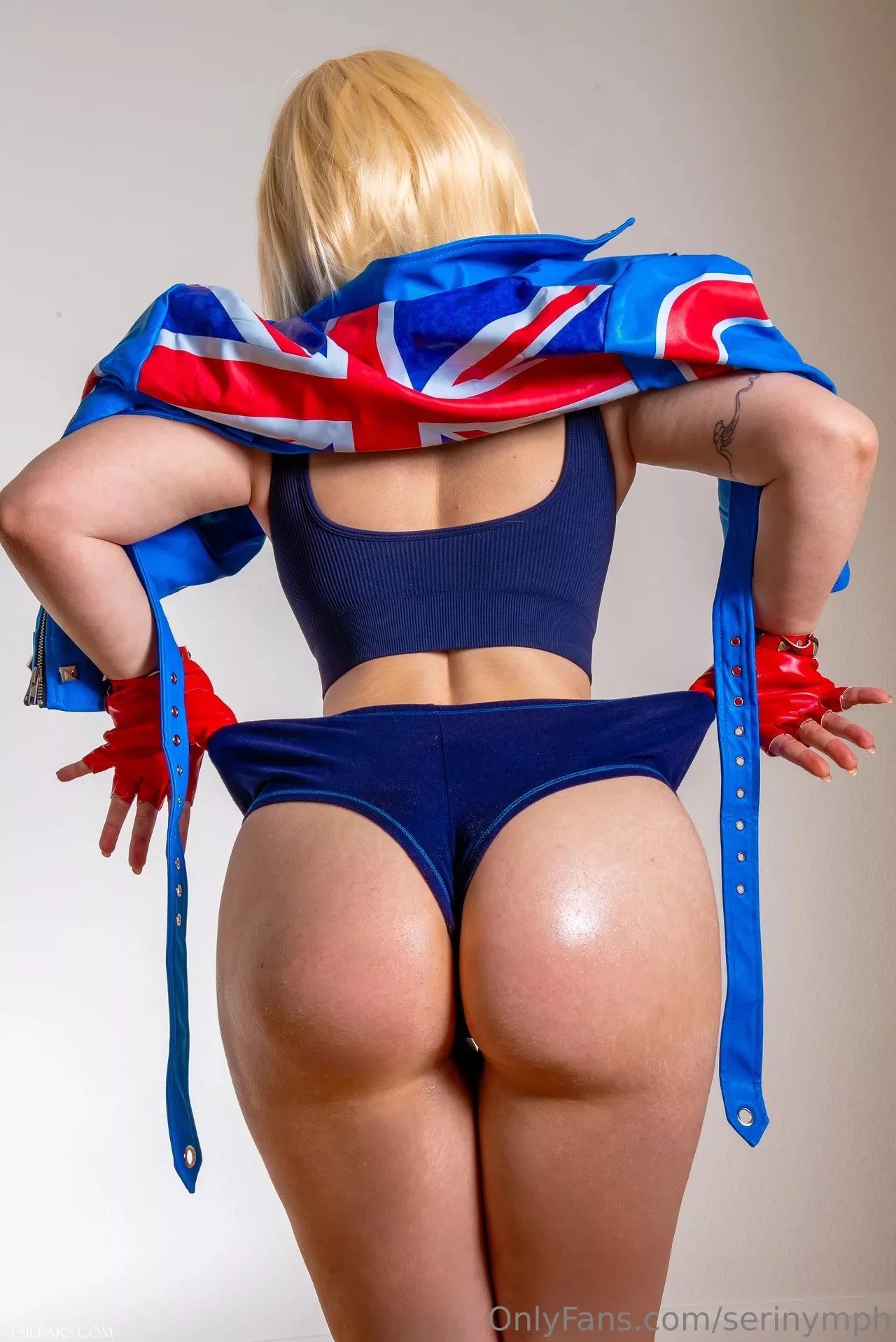 Serinide OnlyFans British Street Fighter Cosplay Set - 17
