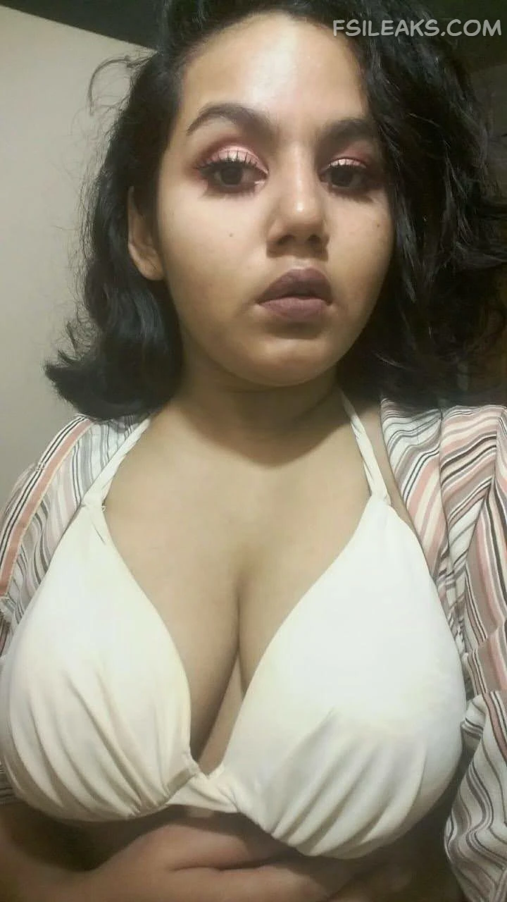 Bangladeshi Chubby Hijabi Girl Boobs Nude Show - 6 Bangladeshi Chubby Hijabi Girl Boobs Nude Show - 5