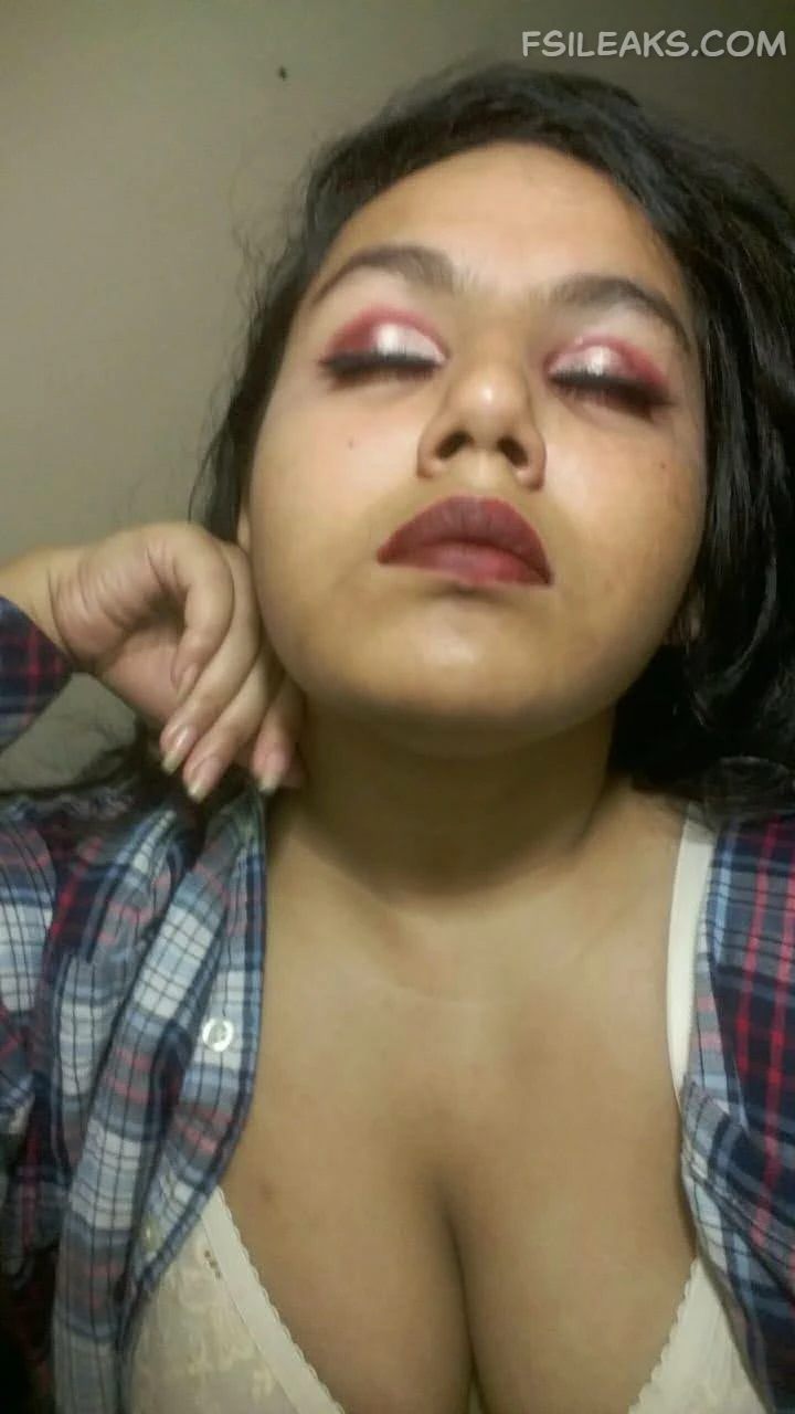 Bangladeshi Chubby Hijabi Girl Boobs Nude Show - 16 Bangladeshi Chubby Hijabi Girl Boobs Nude Show - 15