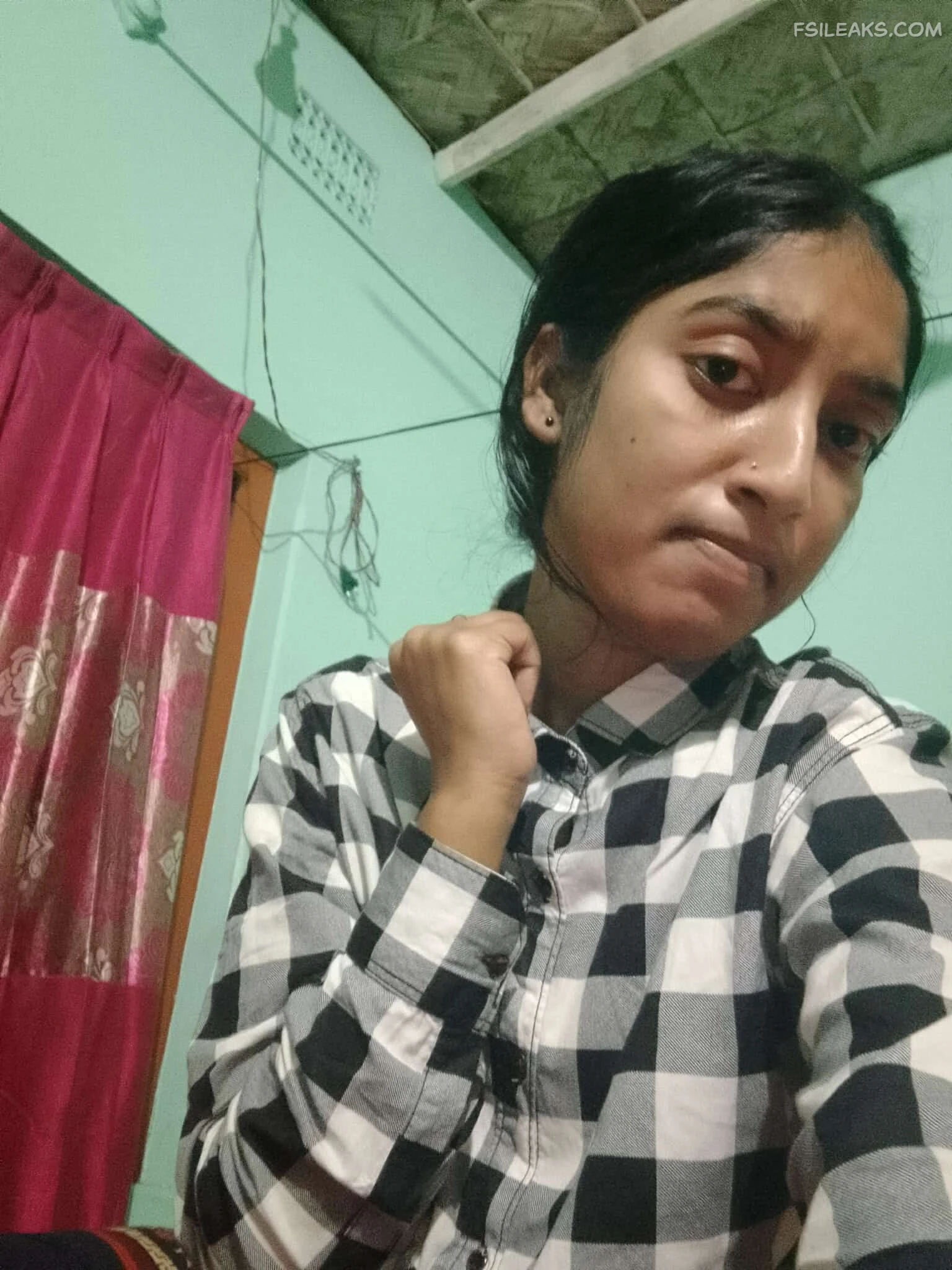 Bangladeshi Cute Girl Showing Boobs Nude Photos - 12 Bangladeshi Cute Girl Showing Boobs Nude Photos - 11