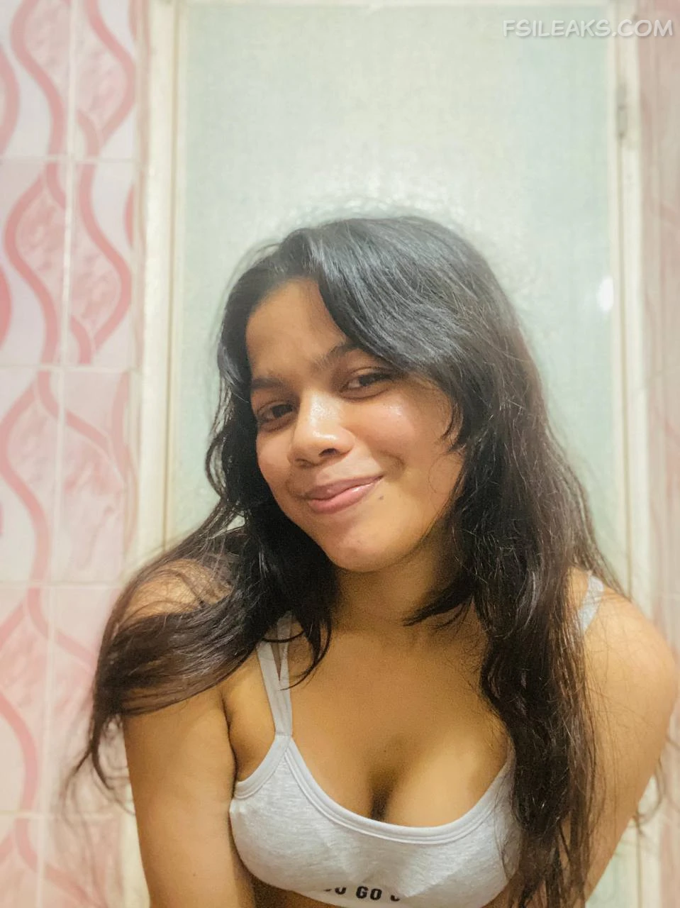 Beautiful Cute Hijabi Girlfriend Nude Show Photos Part 1 - 19