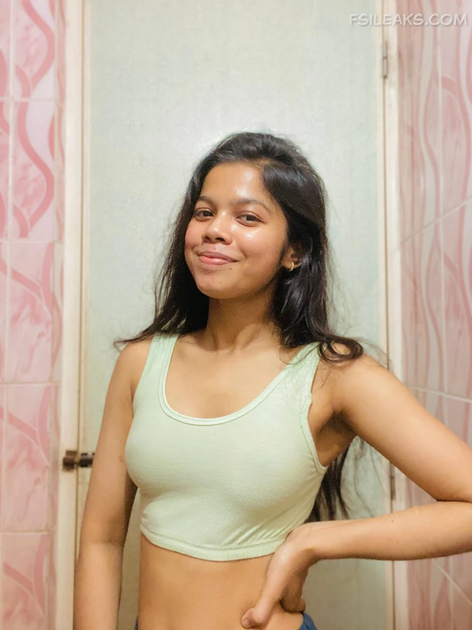 Beautiful Cute Hijabi Girlfriend Nude Show Photos Part 2 - 7