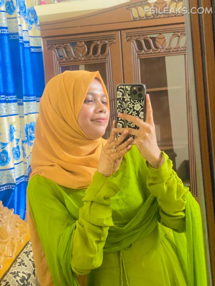 Beautiful Cute Hijabi Girlfriend Nude Show Photos Part 2 - 57