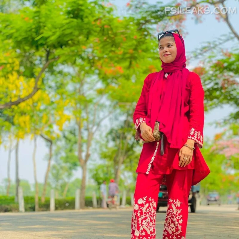 Beautiful Cute Hijabi Girlfriend Nude Show Photos Part 2 - 17