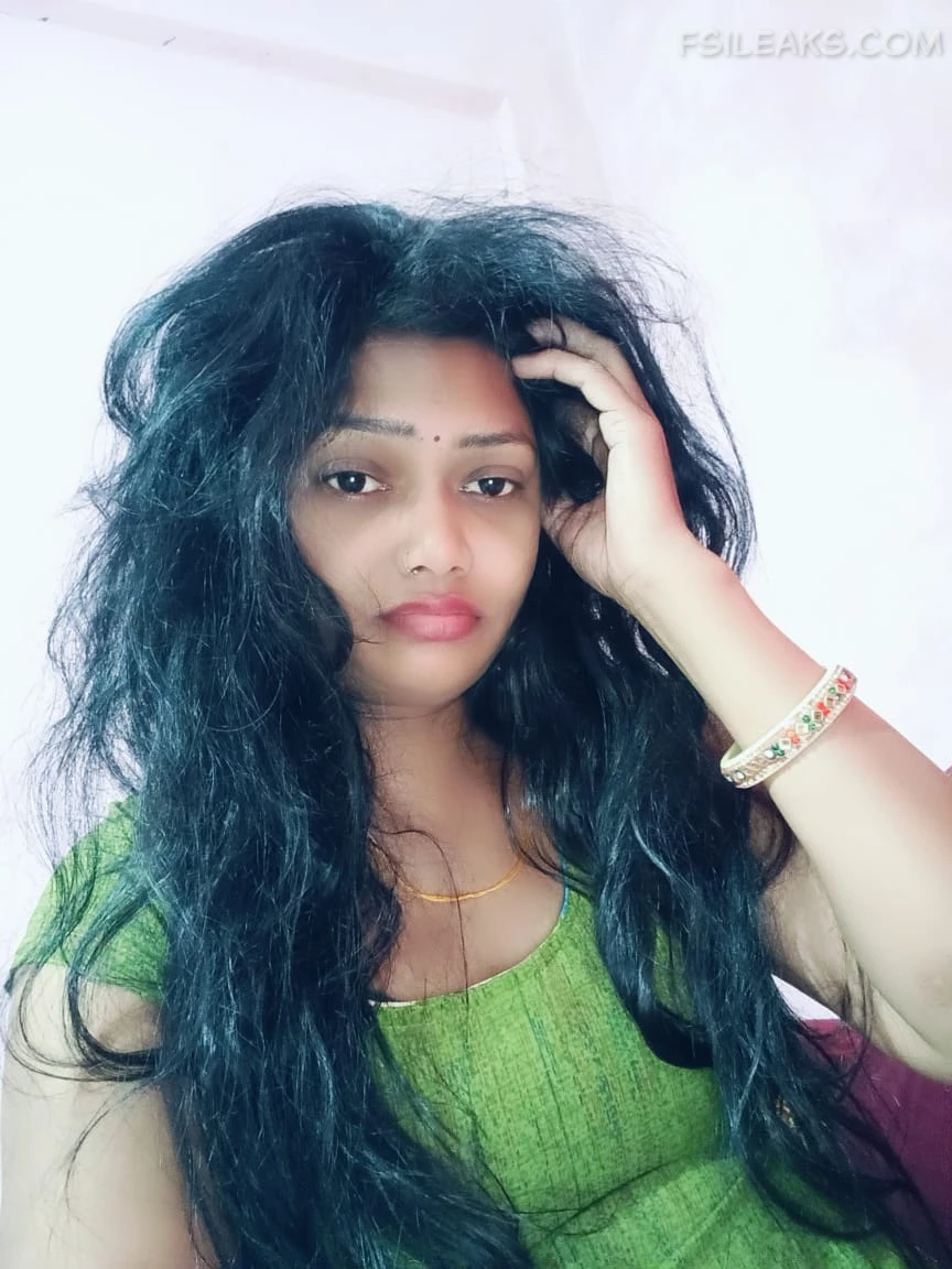 Beautiful Horny Tanker Bhabhi Nude Photos - 10 Beautiful Horny Tanker Bhabhi Nude Photos - 9