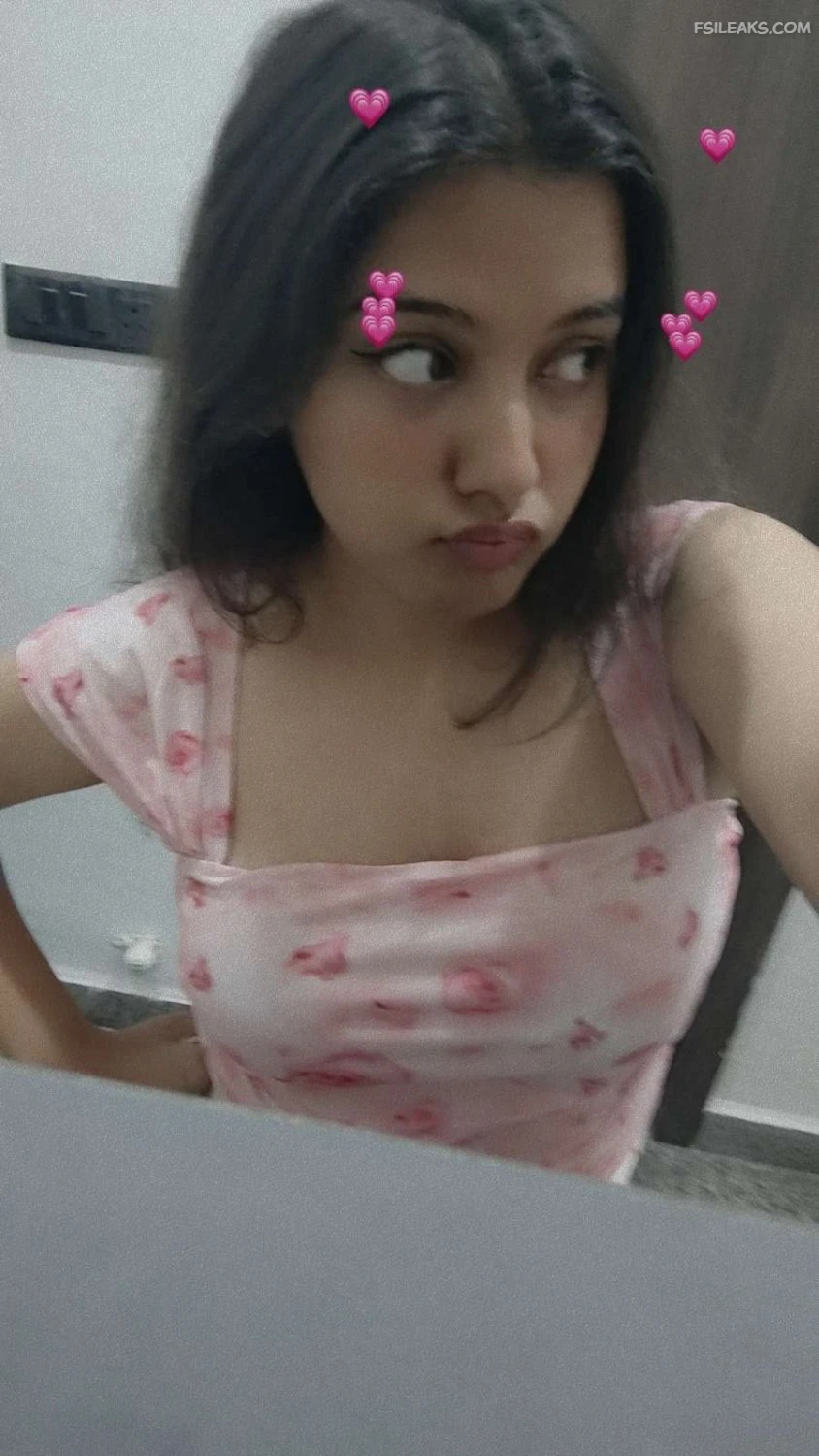 Beautiful Slim Girlfriend Nude Show Photos - 10 Beautiful Slim Girlfriend Nude Show Photos - 9