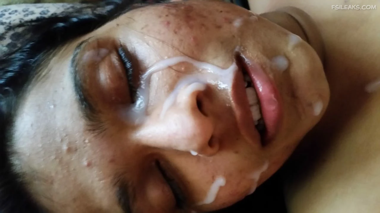 Beautiful Sri Lankan Milf Nude Show Photos - 17