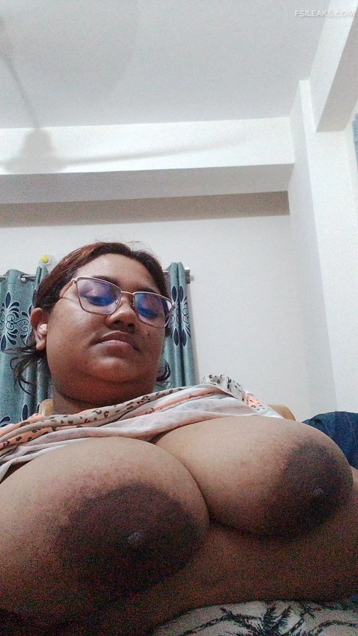 Big Chubby Tanker Girlfriend Nude Show Photos - 32 Big Chubby Tanker Girlfriend Nude Show Photos - 31