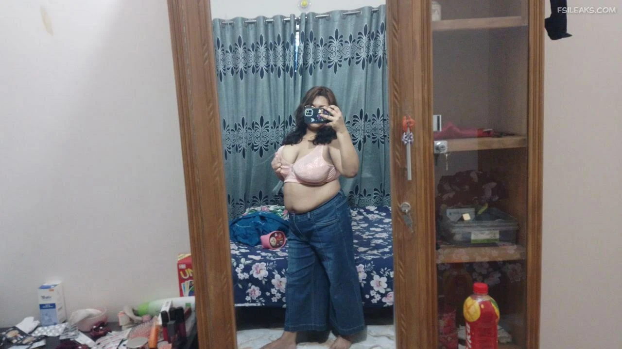 Big Chubby Tanker Girlfriend Nude Show Photos - 16 Big Chubby Tanker Girlfriend Nude Show Photos - 15